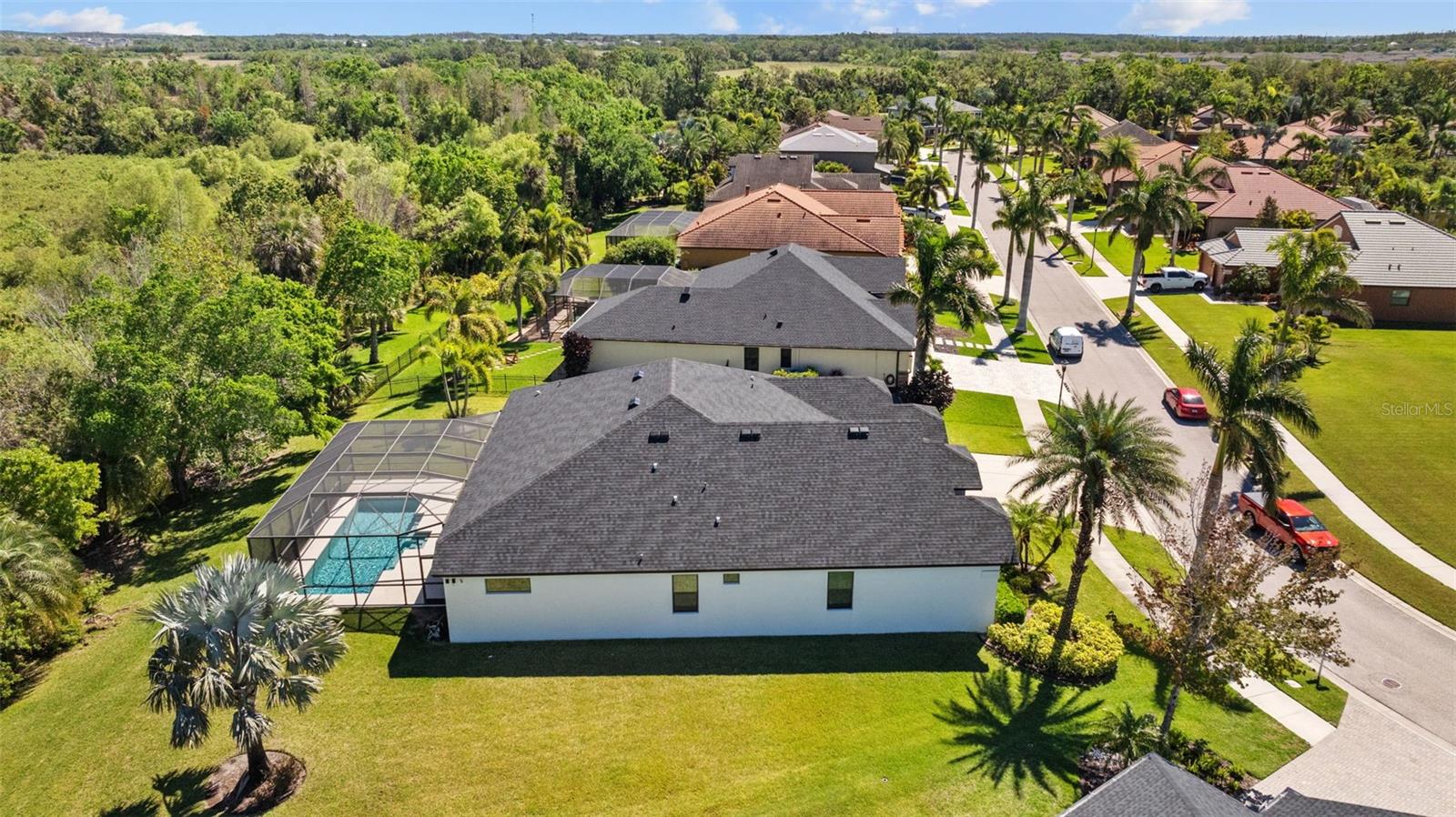 310 COCKLE SHELL LOOP