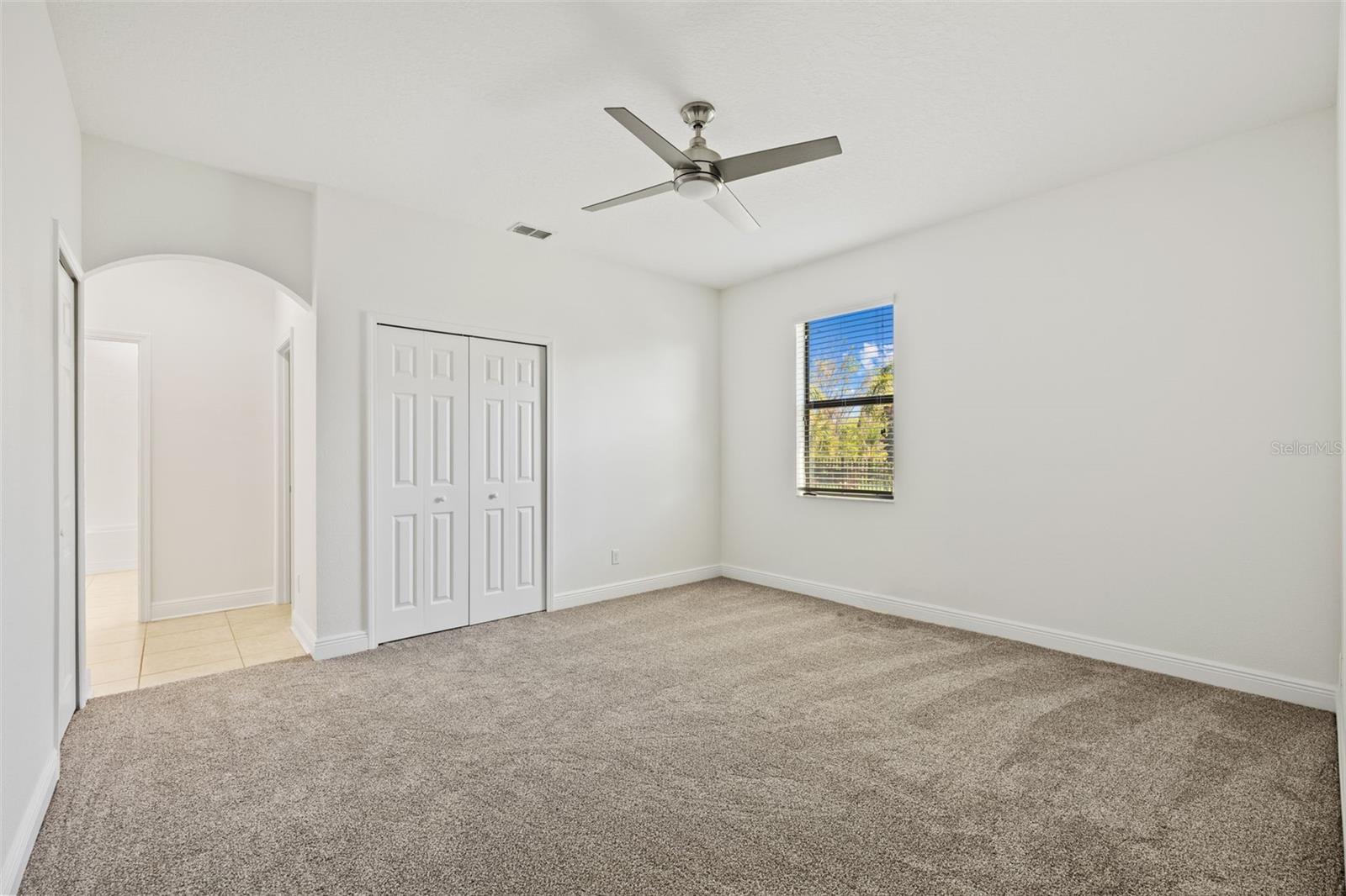 310 COCKLE SHELL LOOP