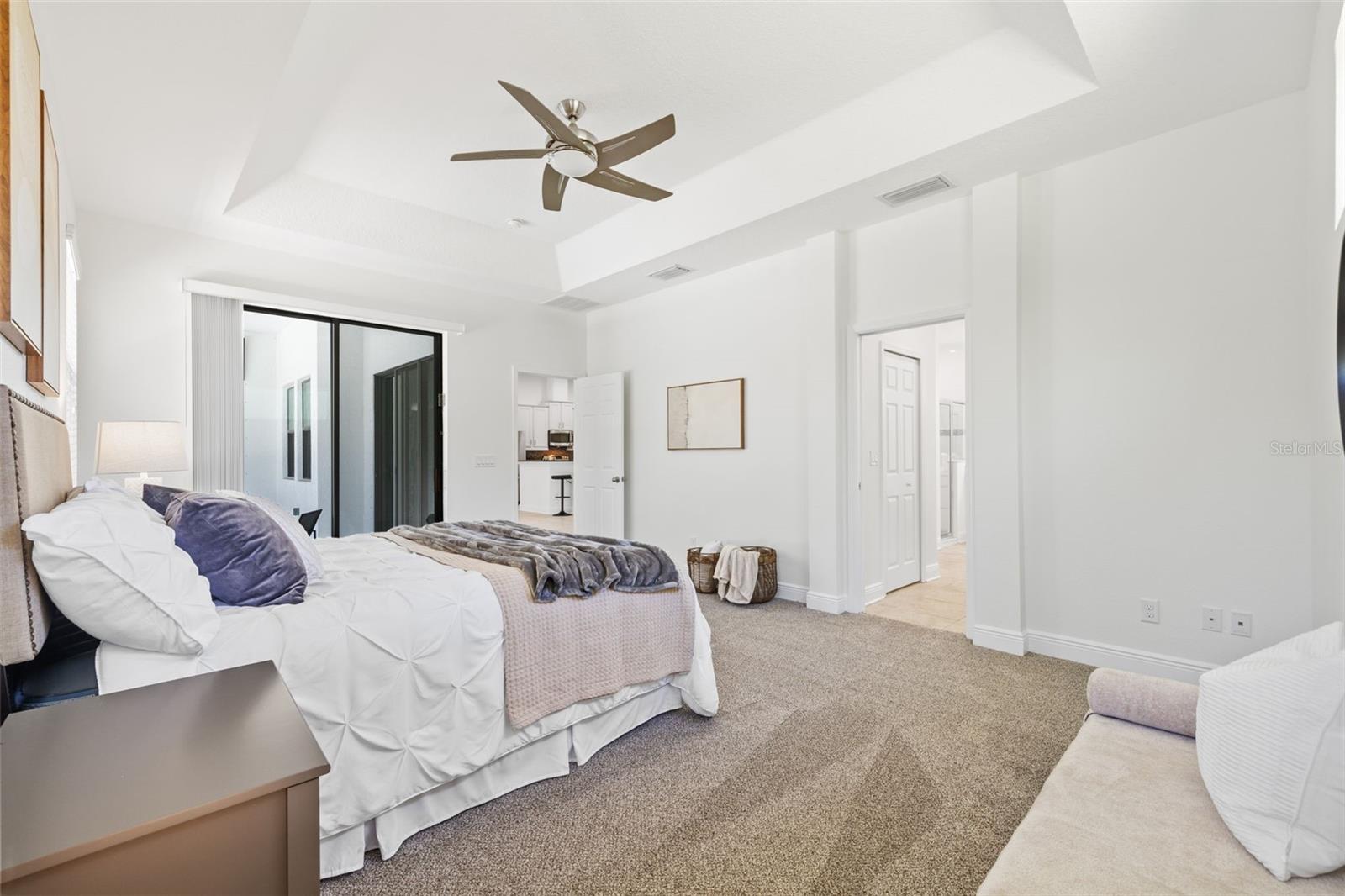 310 COCKLE SHELL LOOP