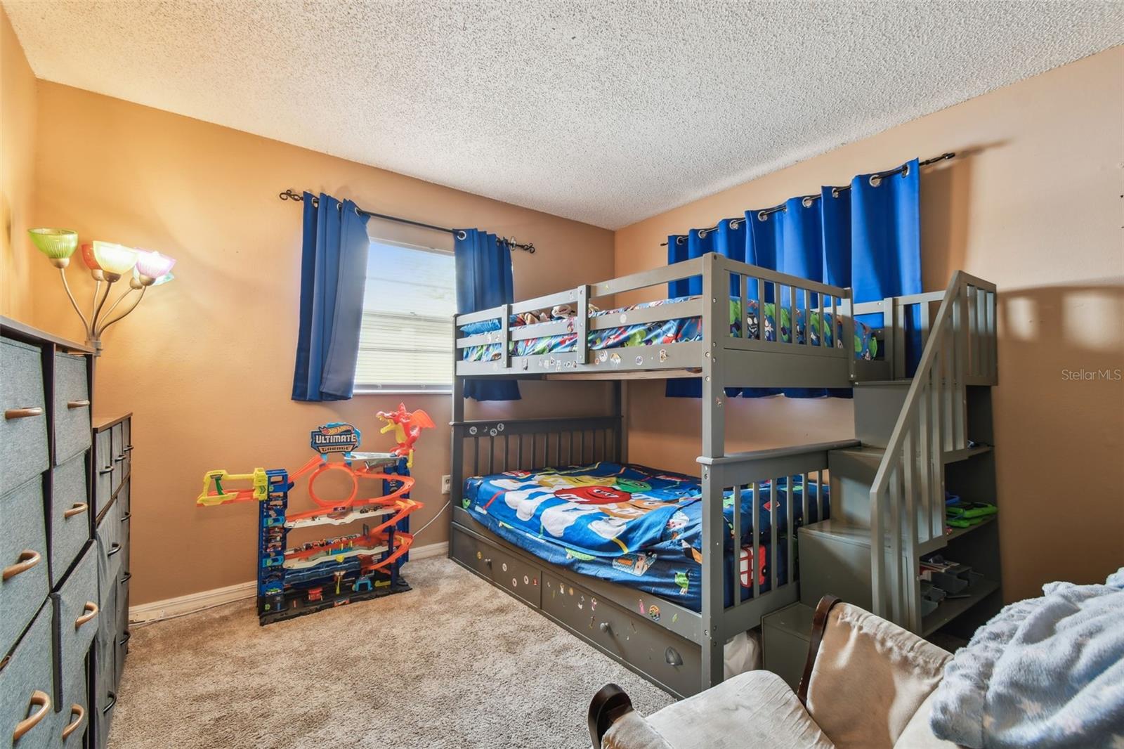 8531 WOODCREST DR