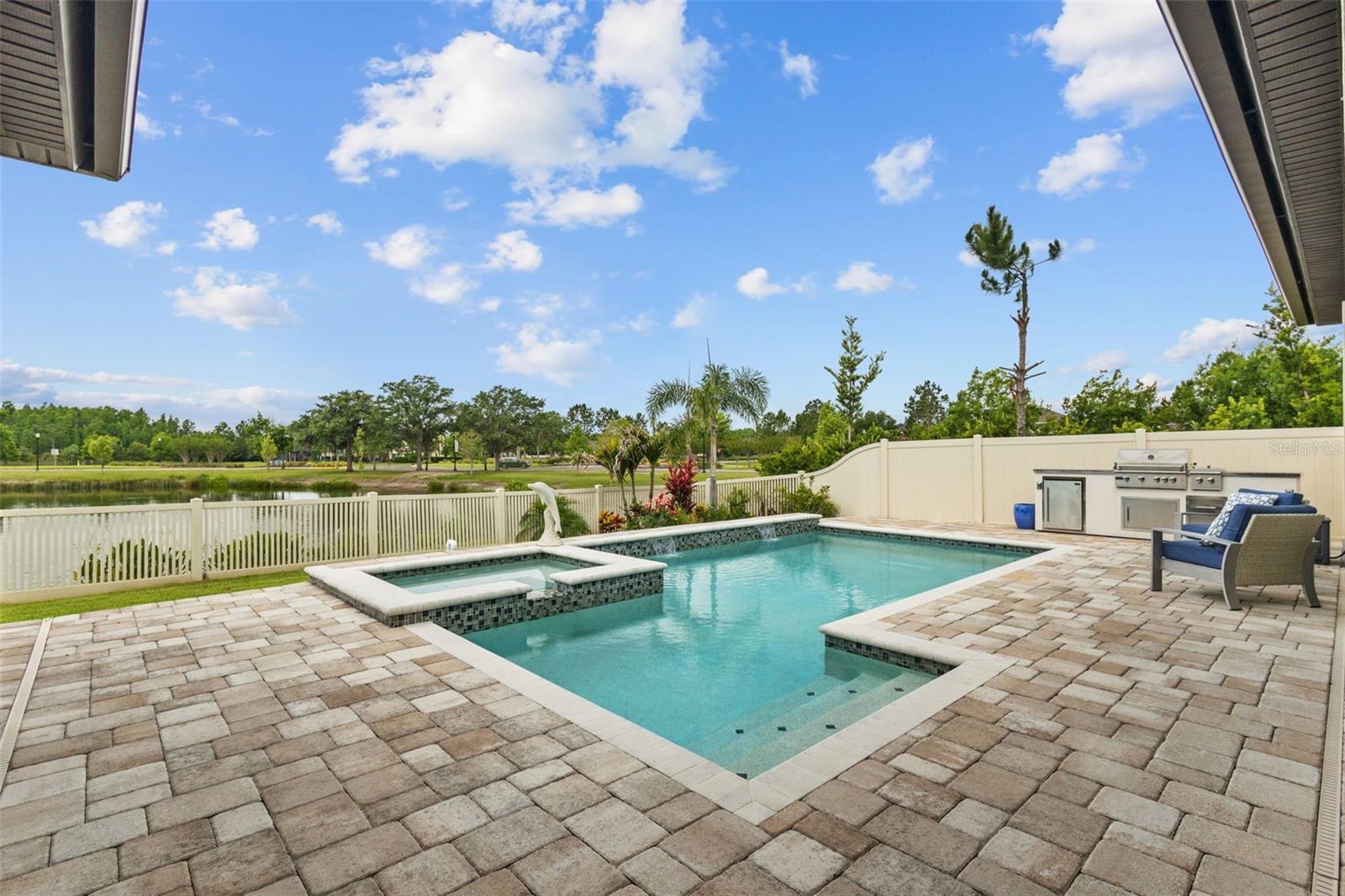 21642 EMORY OAK PL
