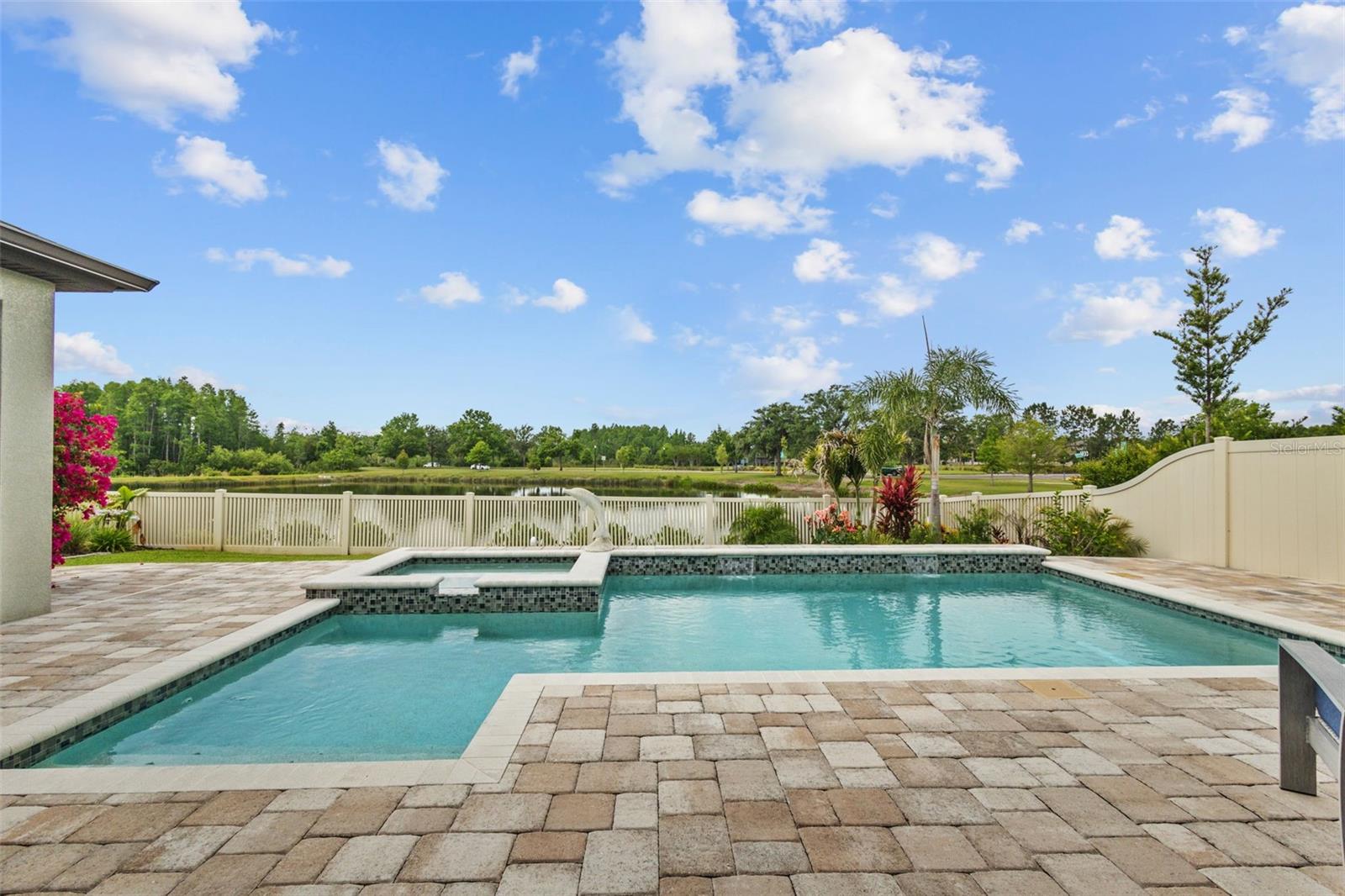 21642 EMORY OAK PL