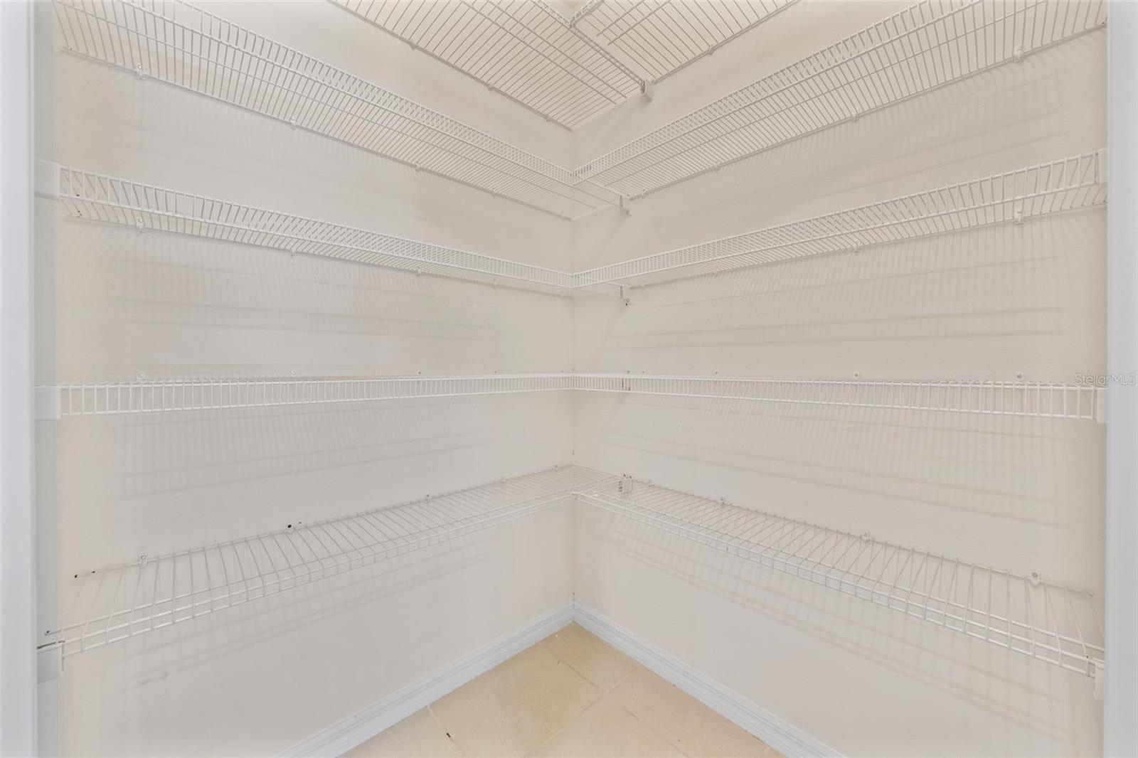 11910 LITTLE VIOLET CIR