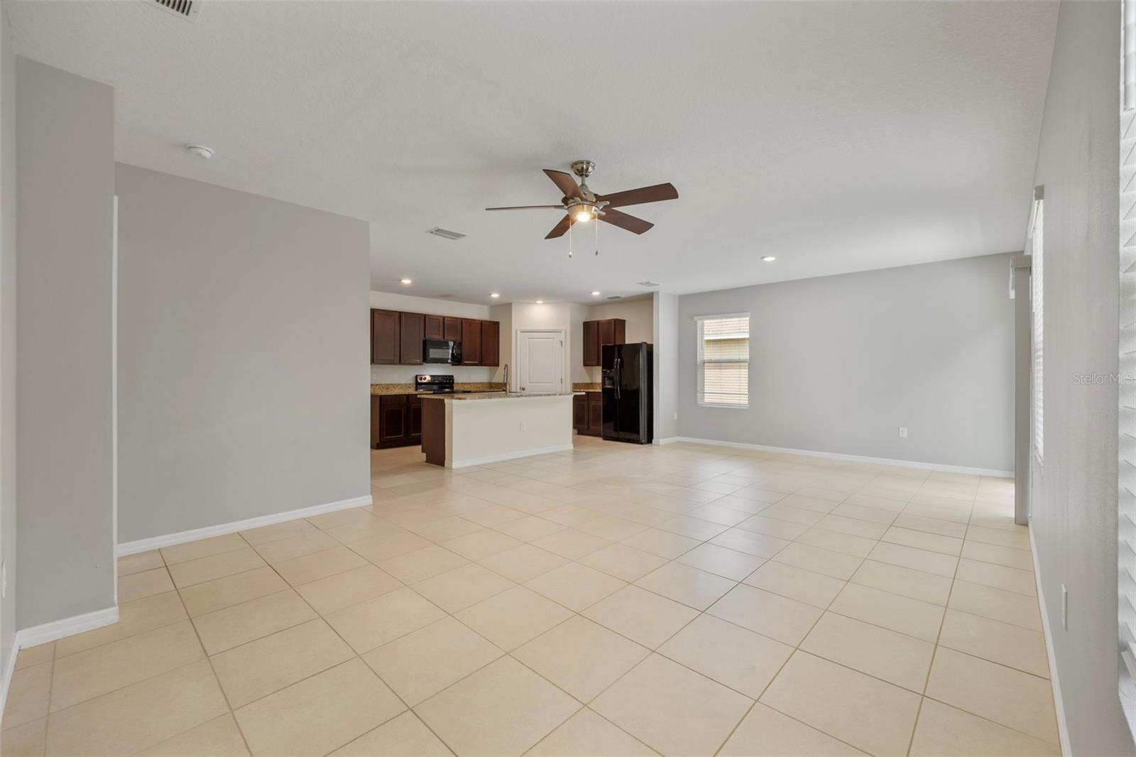 11910 LITTLE VIOLET CIR