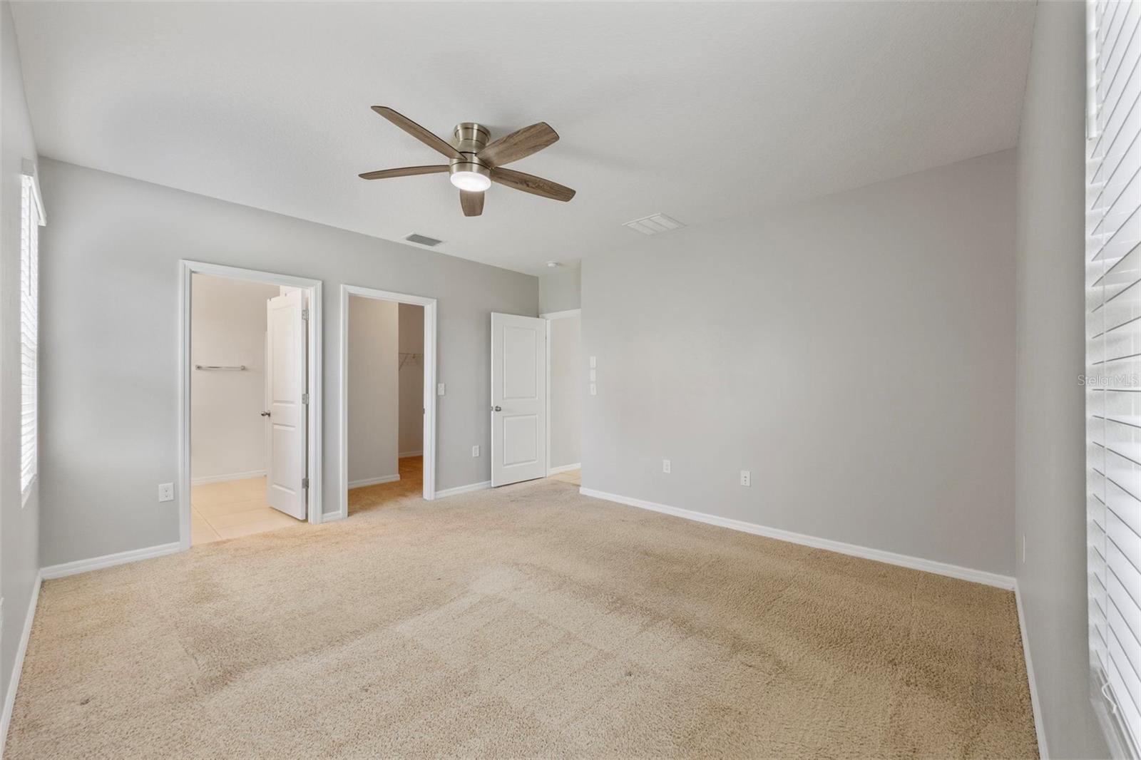 11910 LITTLE VIOLET CIR