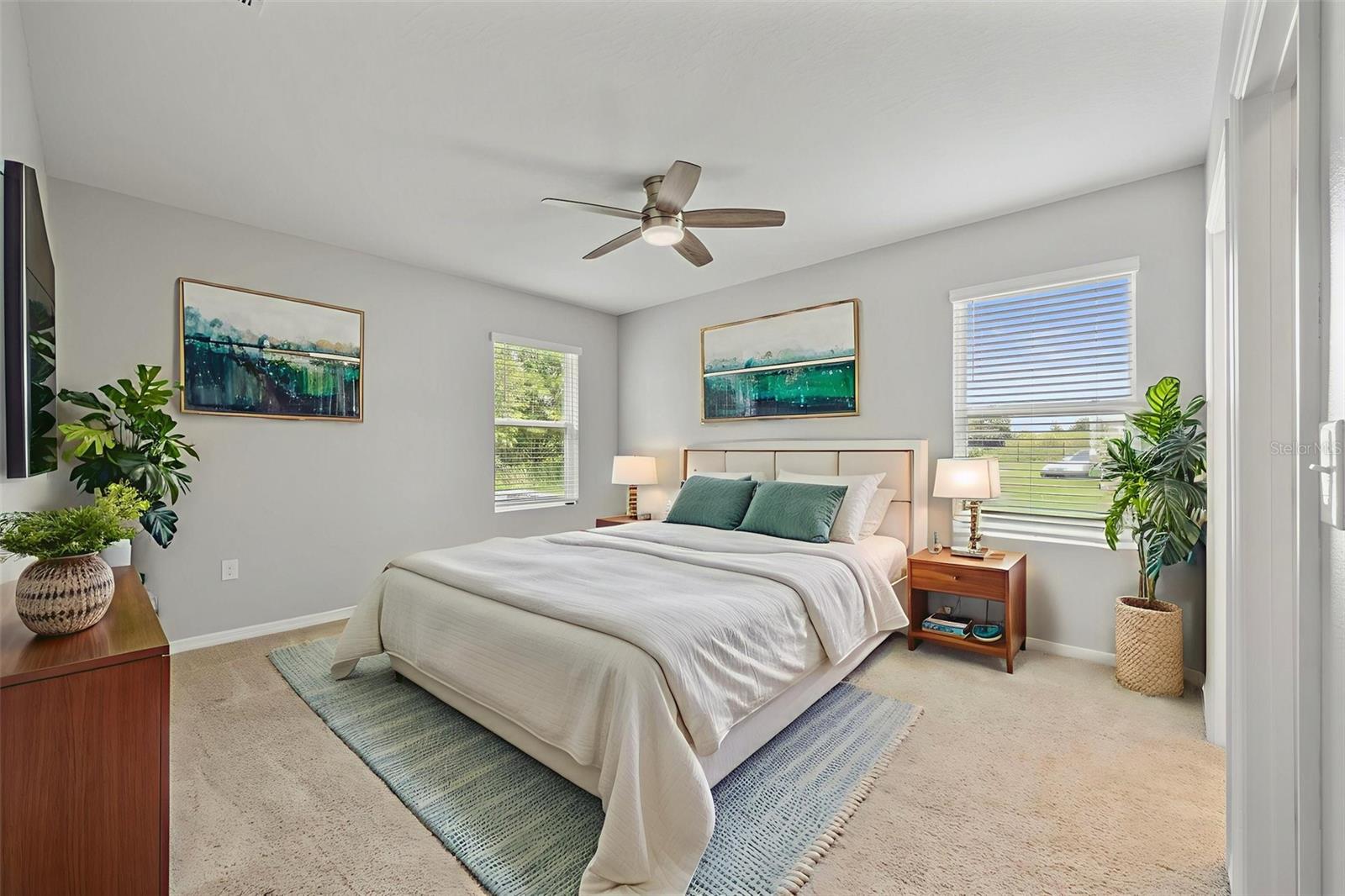 11910 LITTLE VIOLET CIR