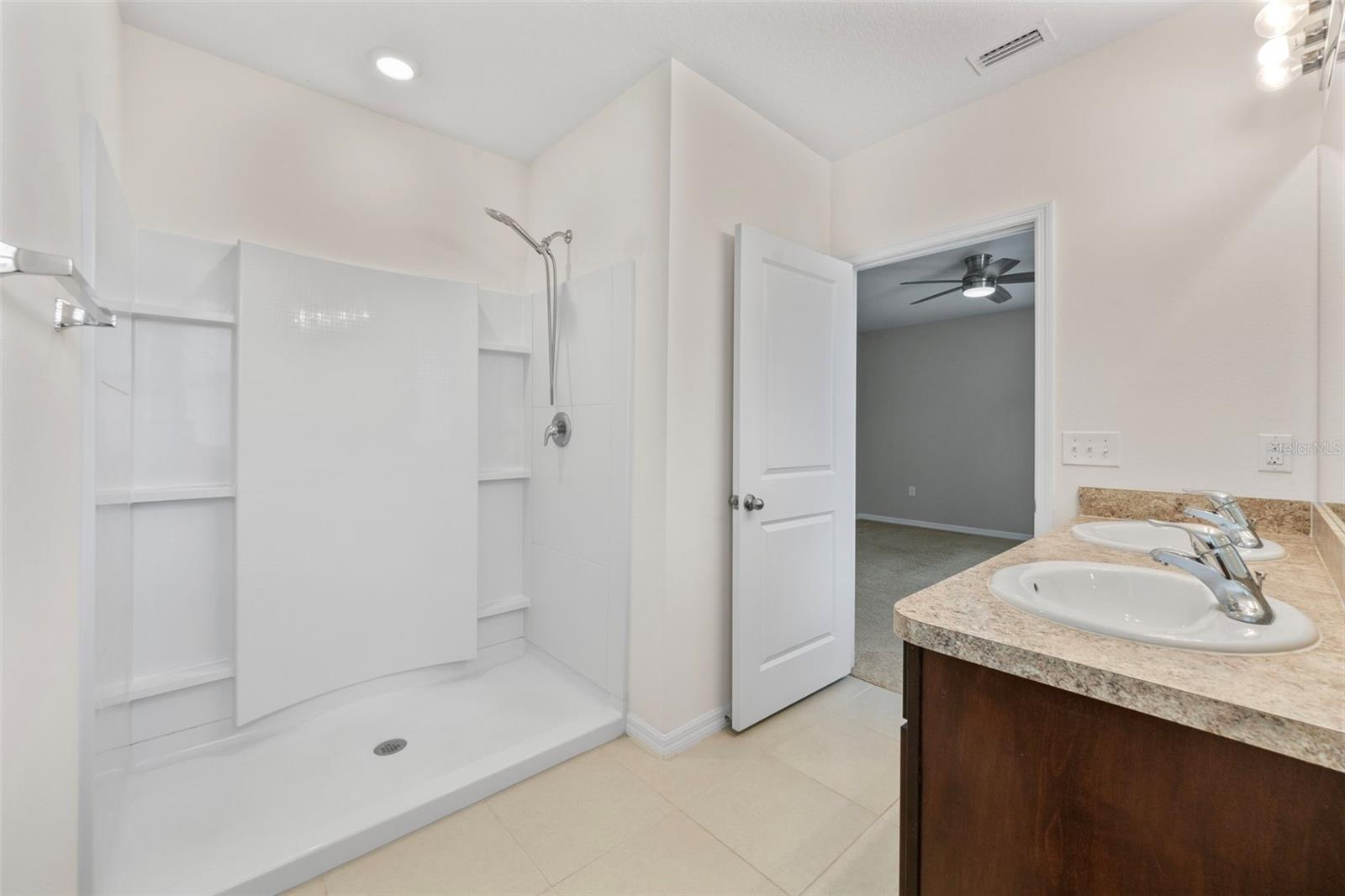 11910 LITTLE VIOLET CIR