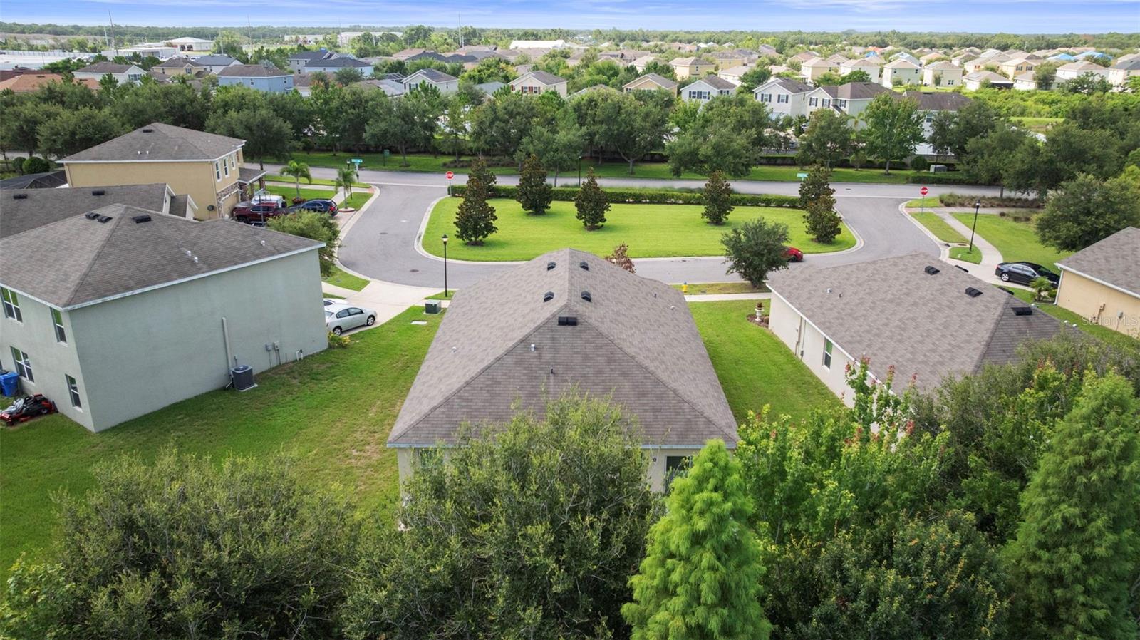 11910 LITTLE VIOLET CIR