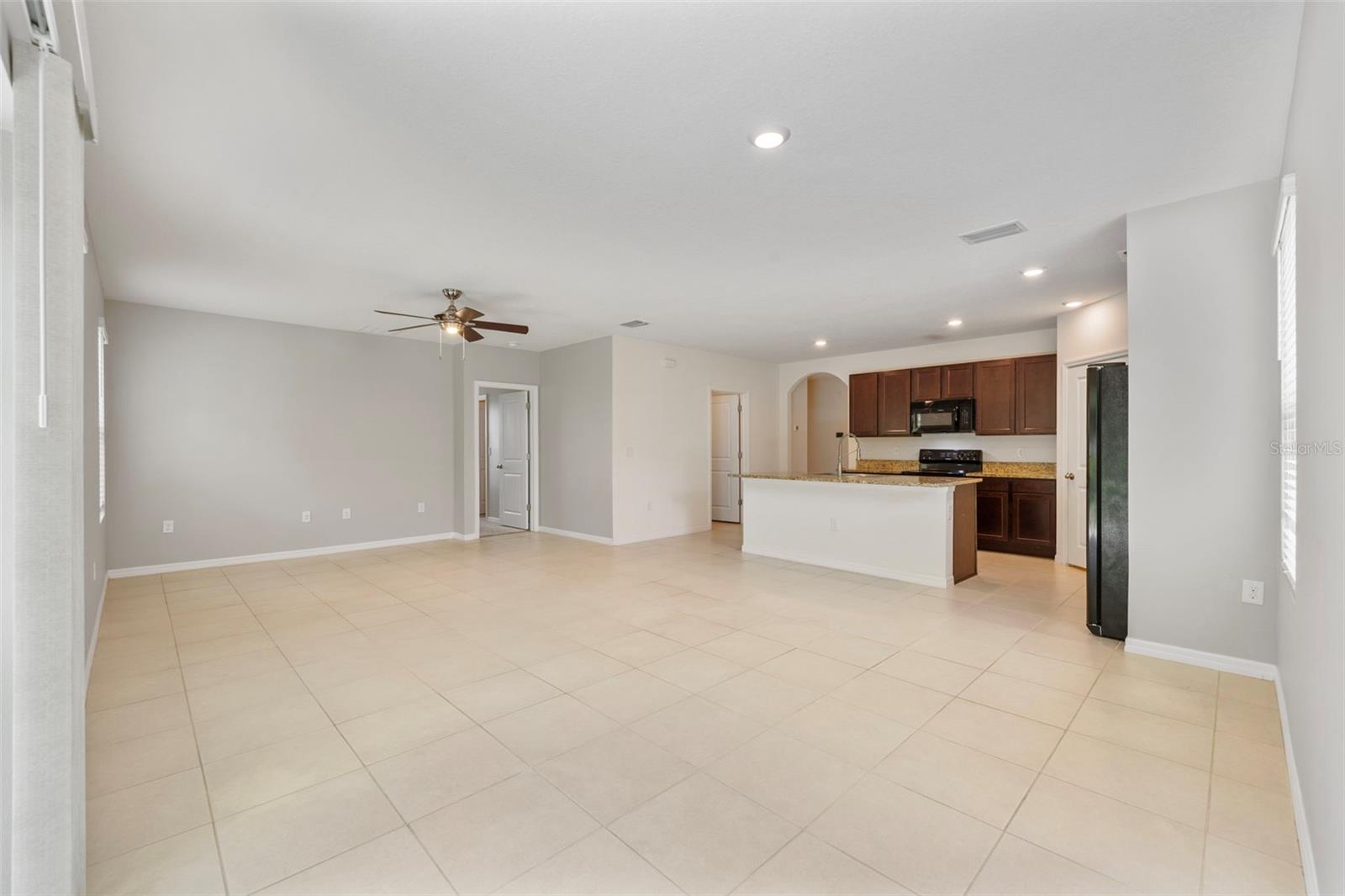 11910 LITTLE VIOLET CIR