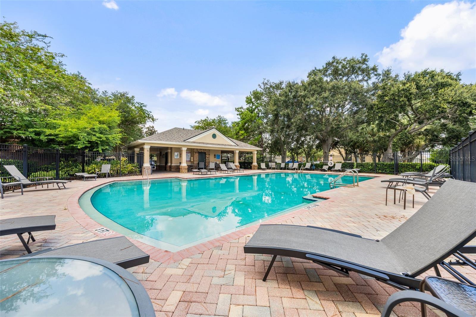 4724 BARNSTEAD DR