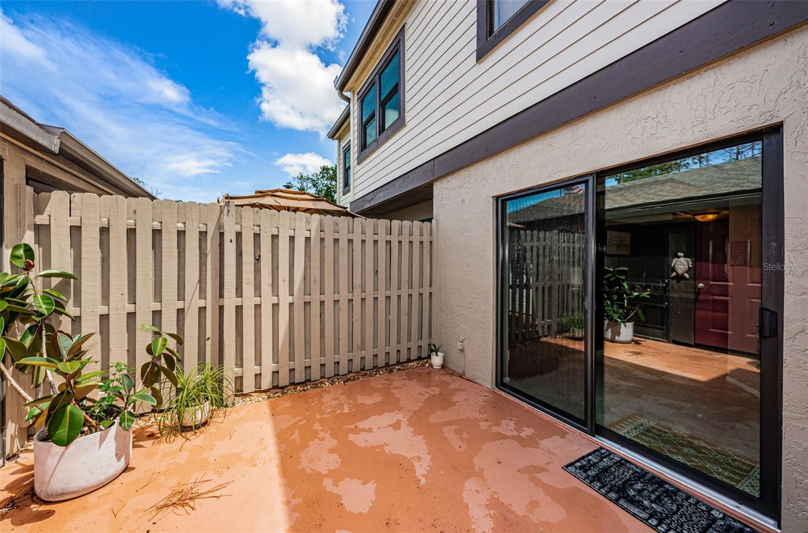 315 WOODS LANDING TRL