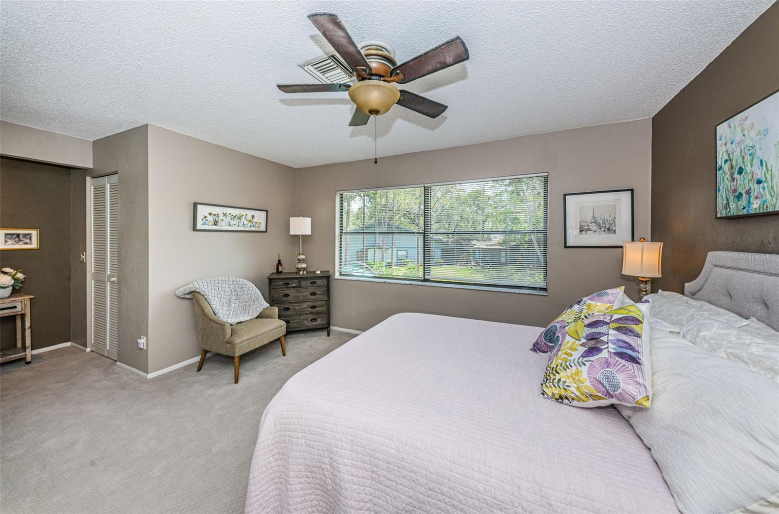 315 WOODS LANDING TRL