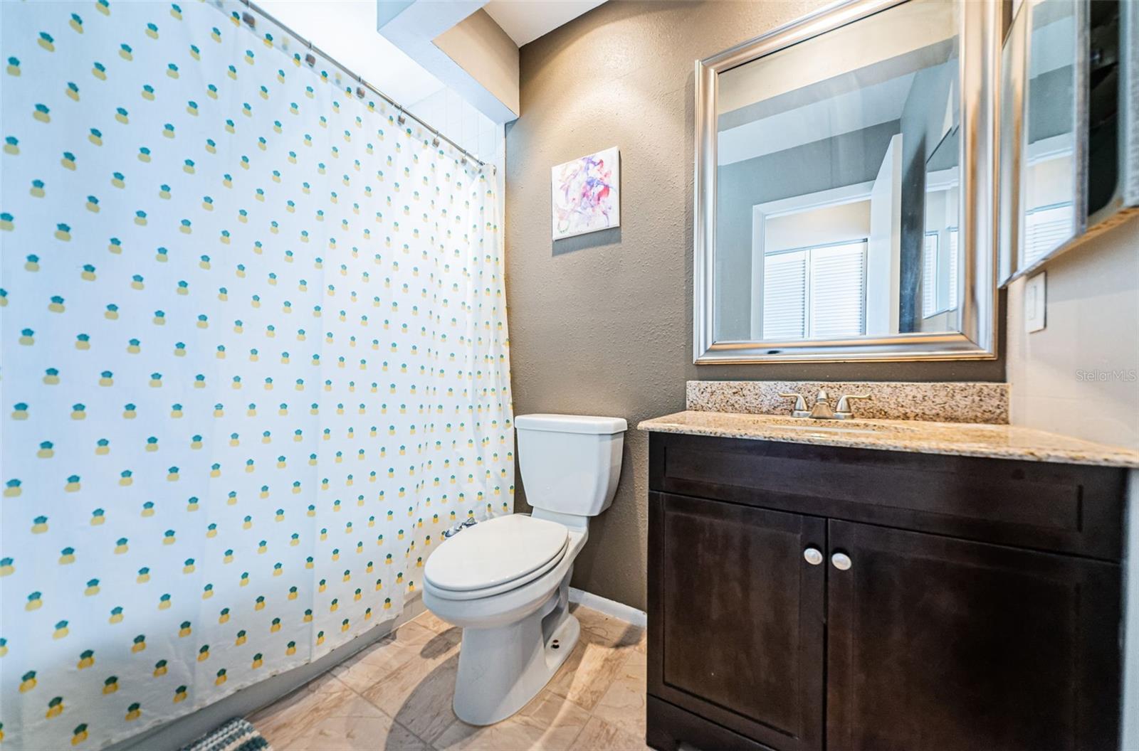 315 WOODS LANDING TRL