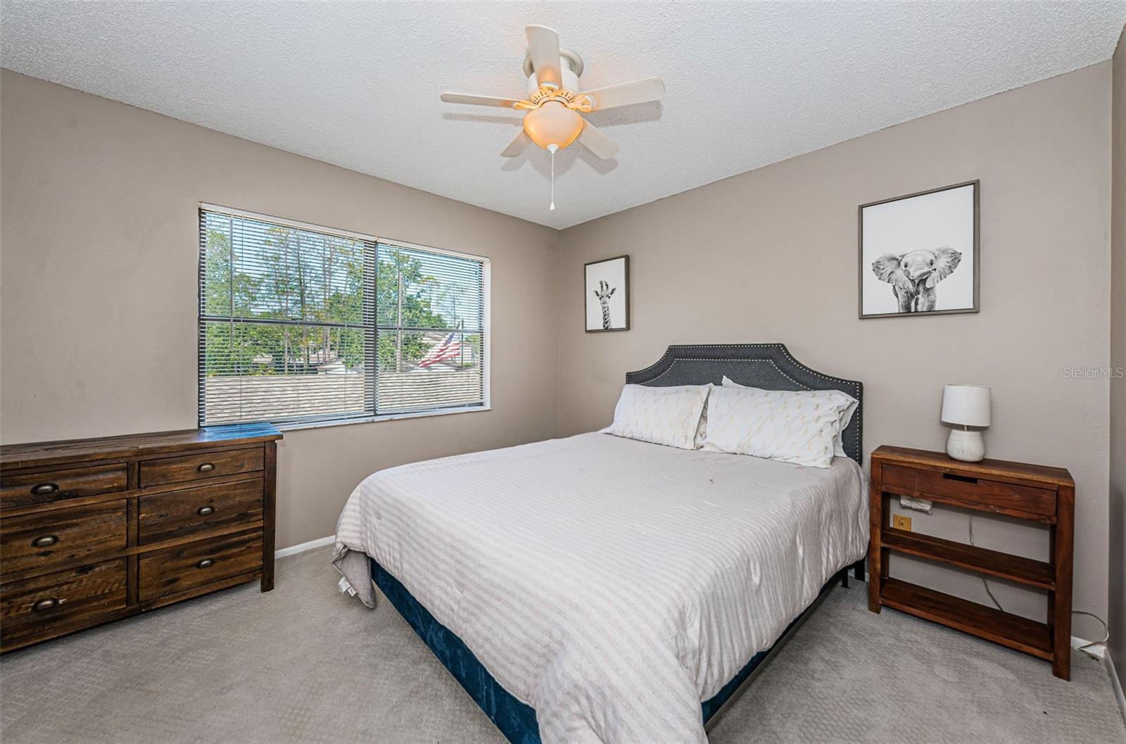 315 WOODS LANDING TRL