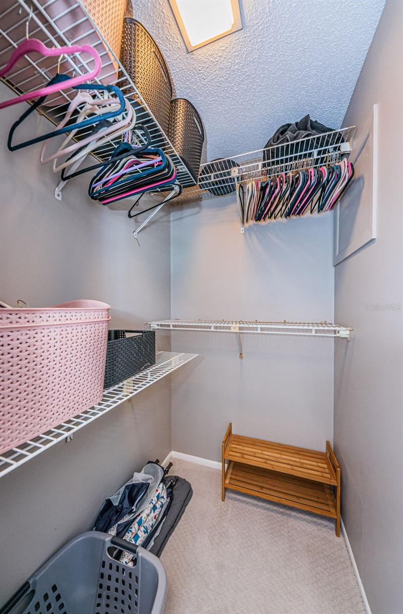 315 WOODS LANDING TRL