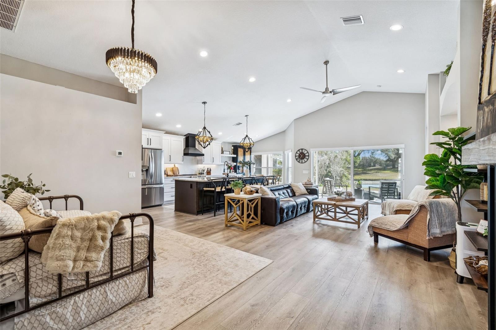 18617 LE DAUPHINE PL