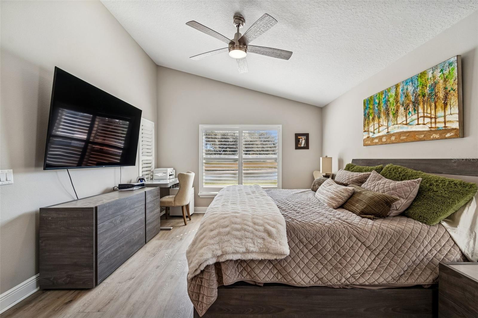 18617 LE DAUPHINE PL