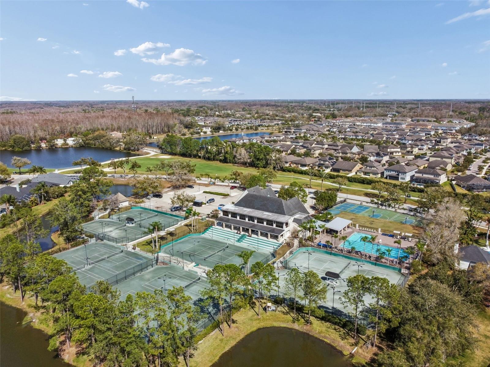 18617 LE DAUPHINE PL