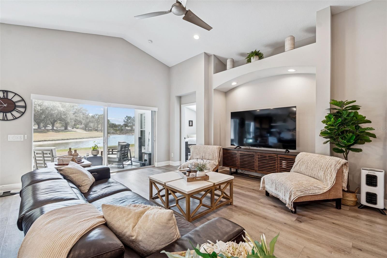 18617 LE DAUPHINE PL