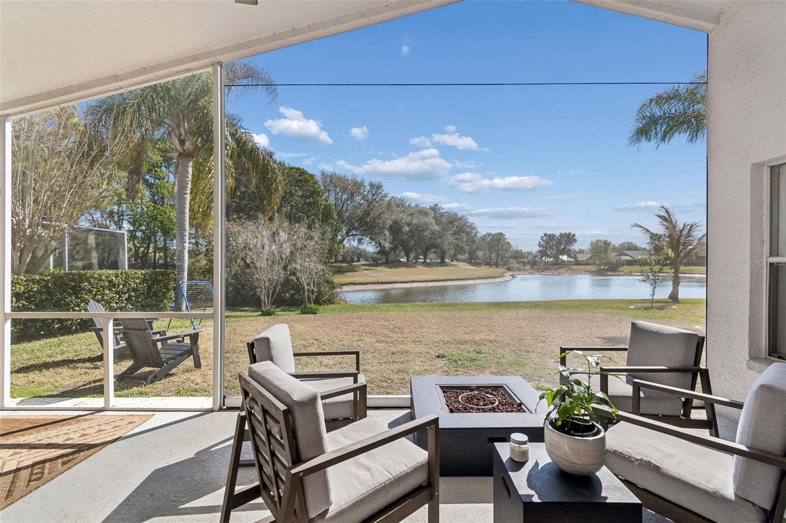 18617 LE DAUPHINE PL