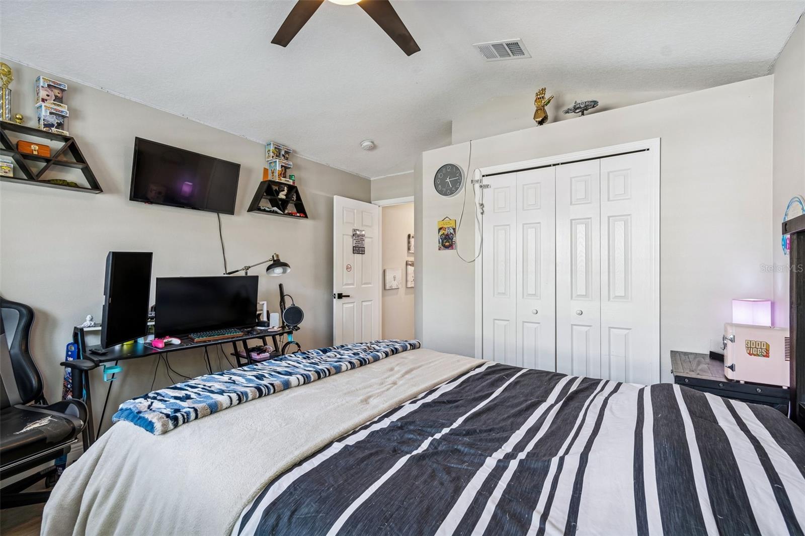 18617 LE DAUPHINE PL