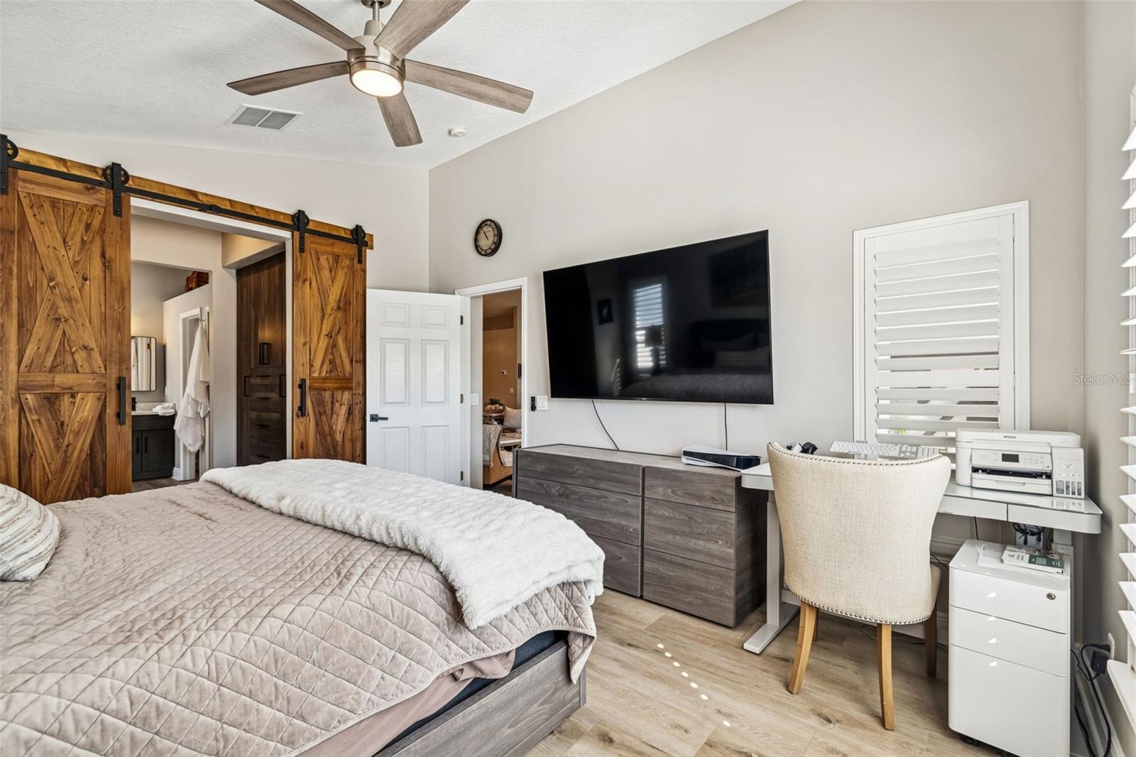 18617 LE DAUPHINE PL