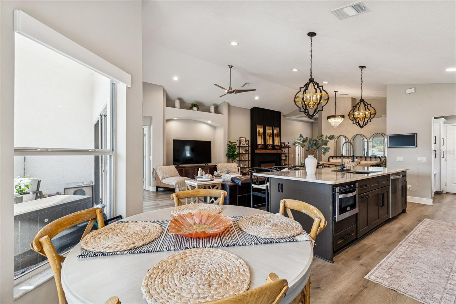 18617 LE DAUPHINE PL