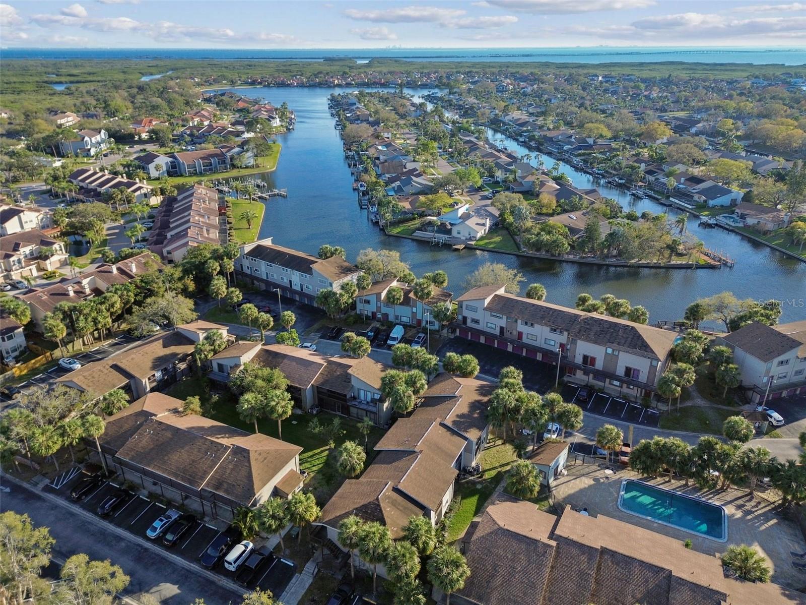 6330 NEWTOWN CIR #30B4