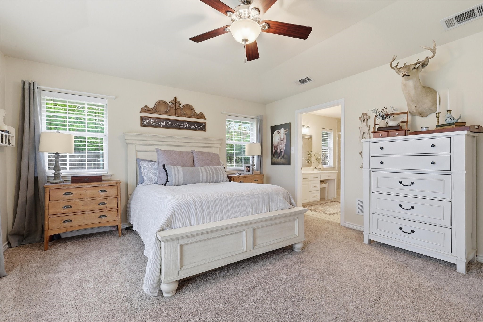 202 Colonial Heights