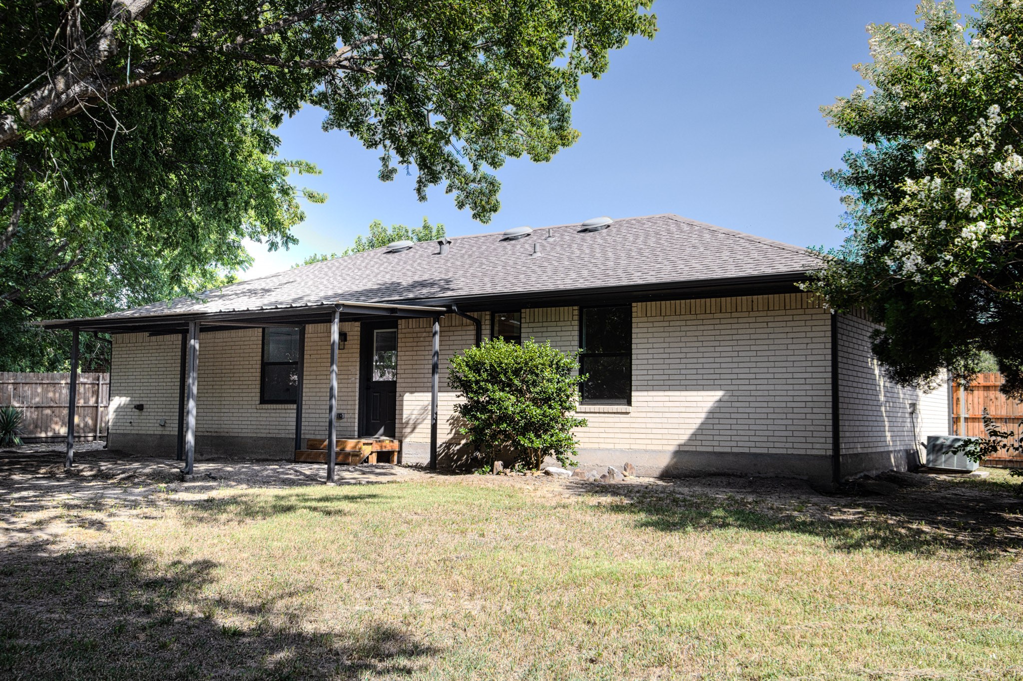 815 Steve Ct