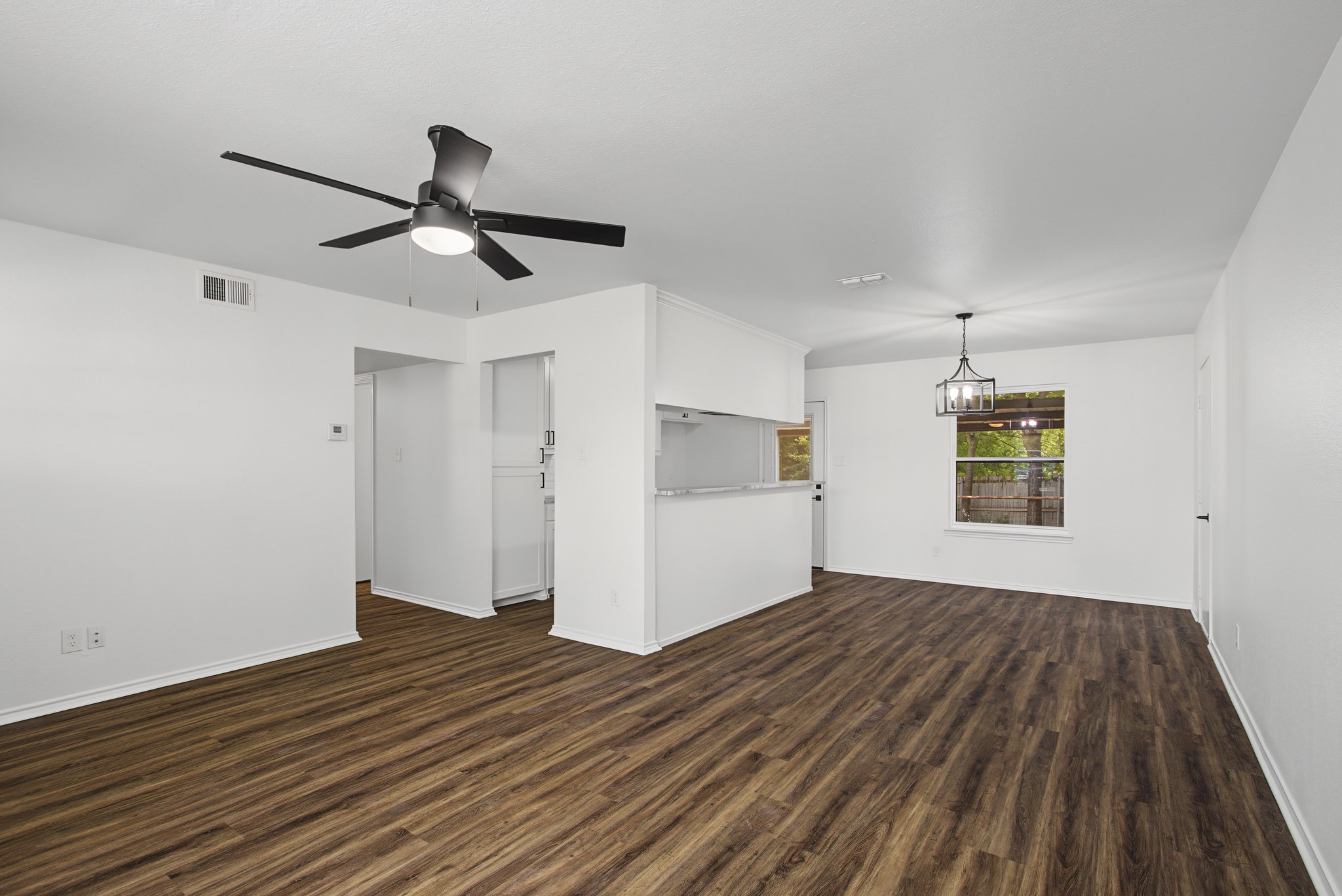 815 Steve Ct