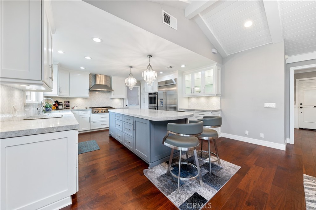 2610 Shady Valley Lane