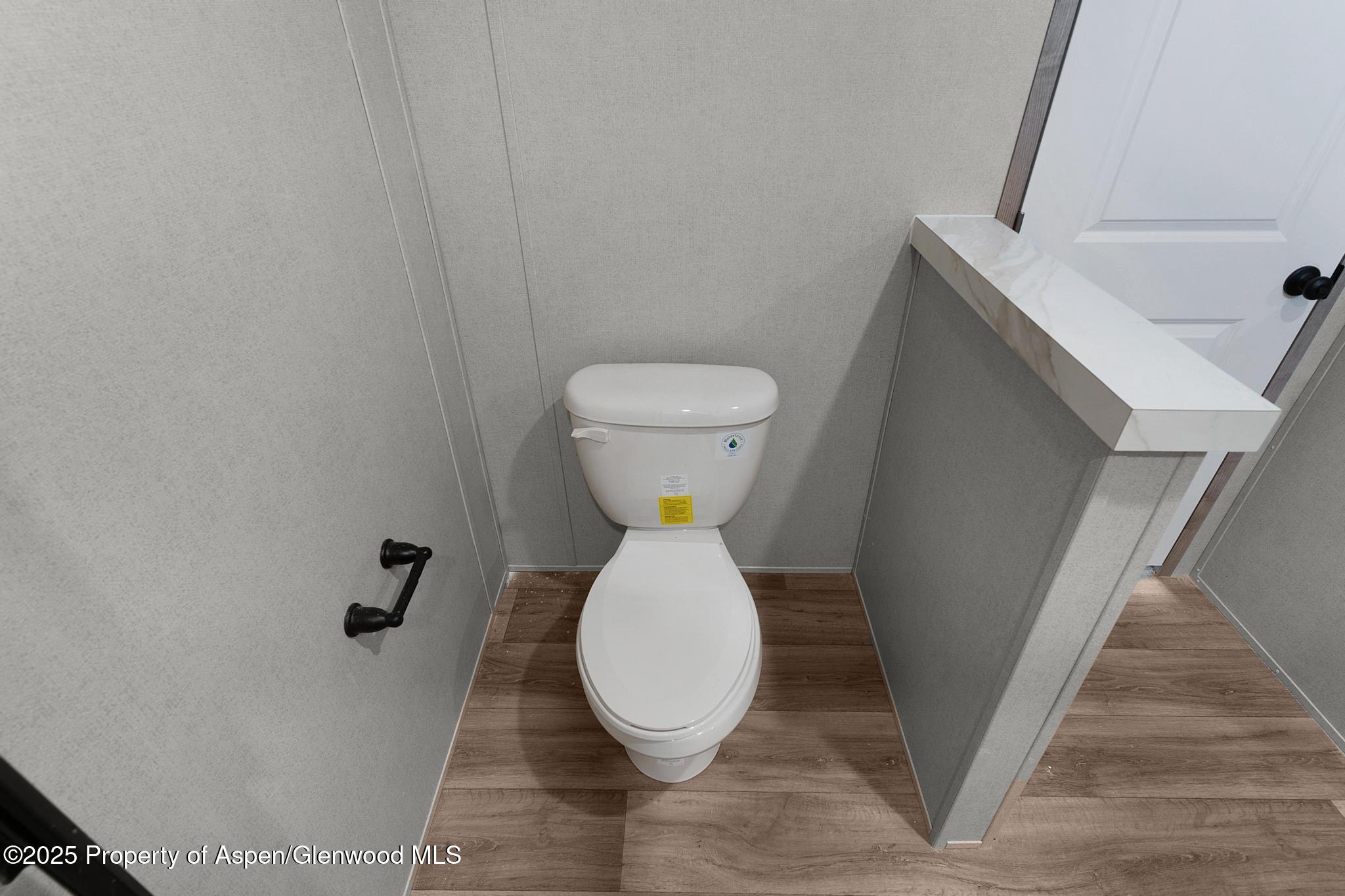 200 W 20th Street E2