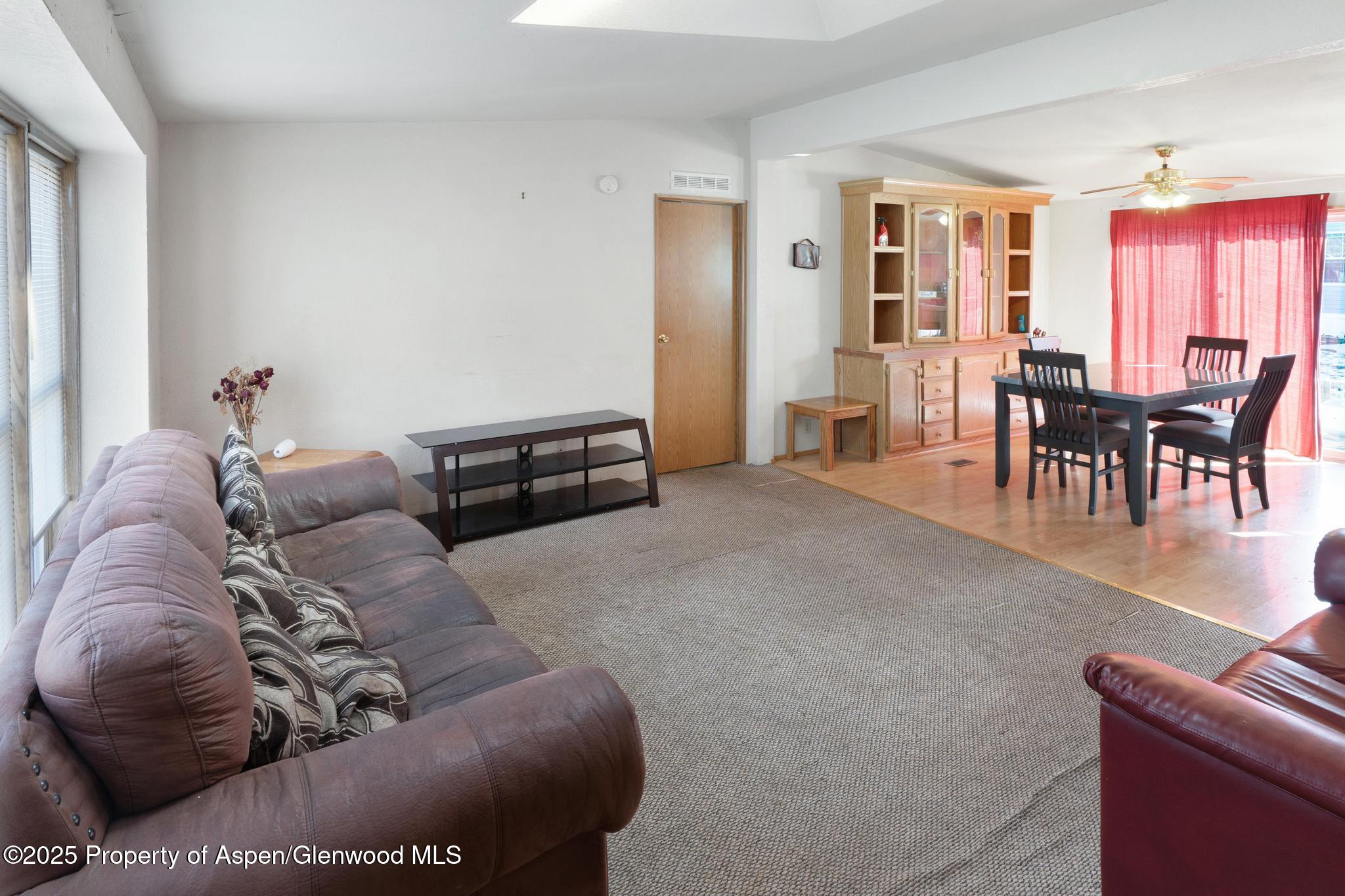 68 Silverton Circle Circle