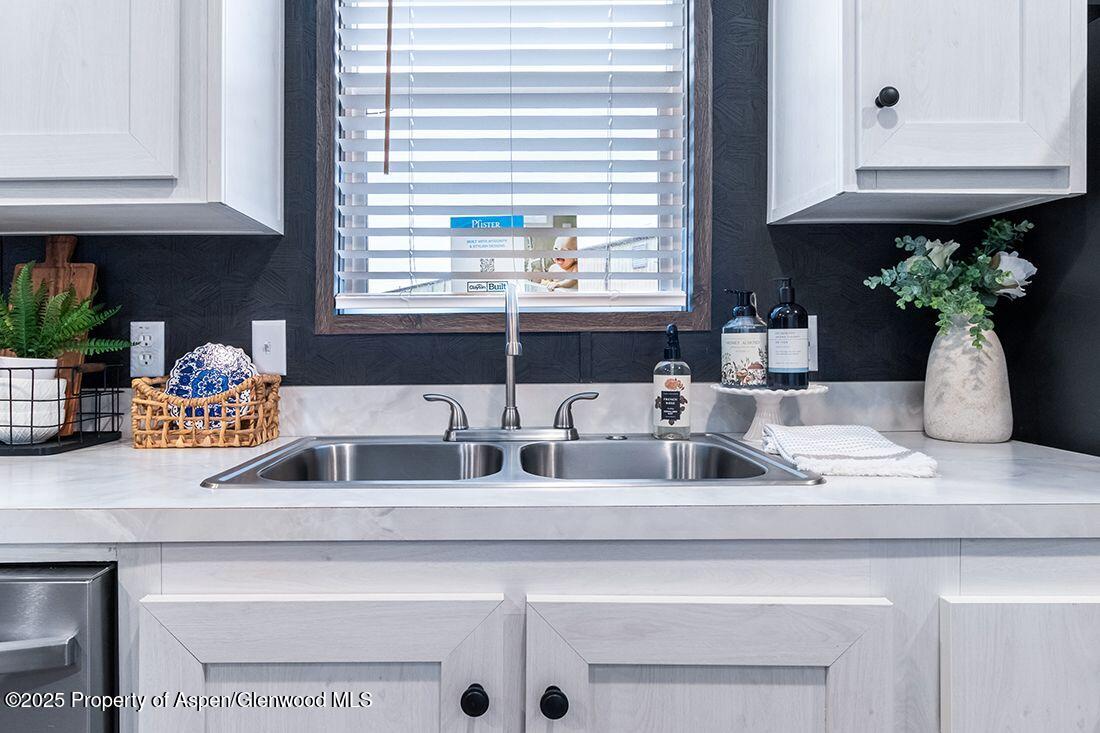 200 W 20th Street A139