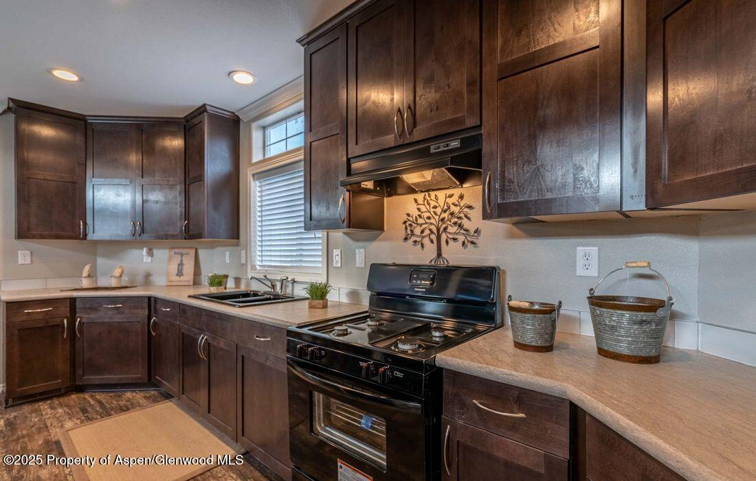 200 W 20th Street, A141