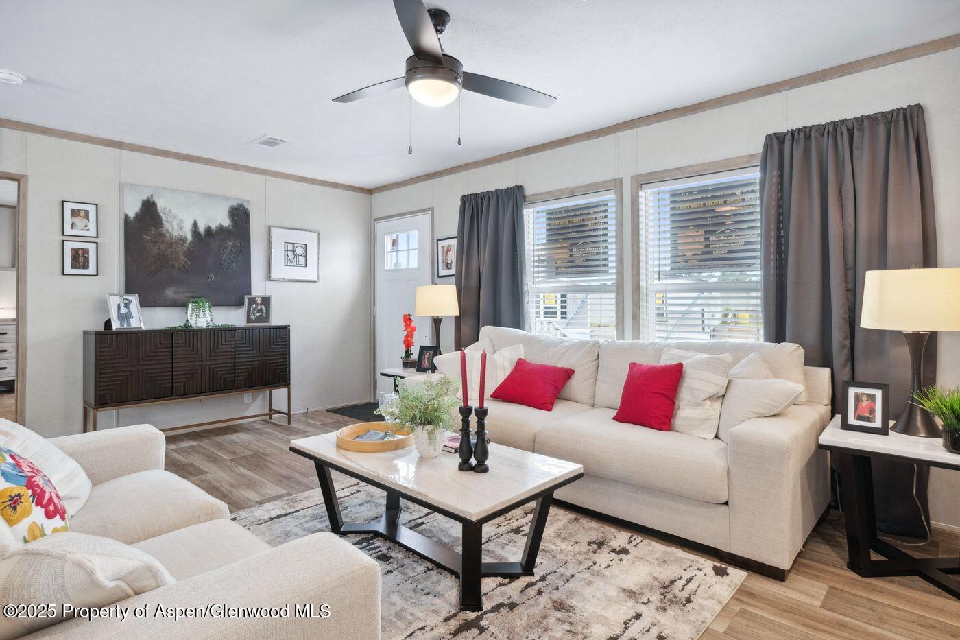 200 W 20th Street, D21