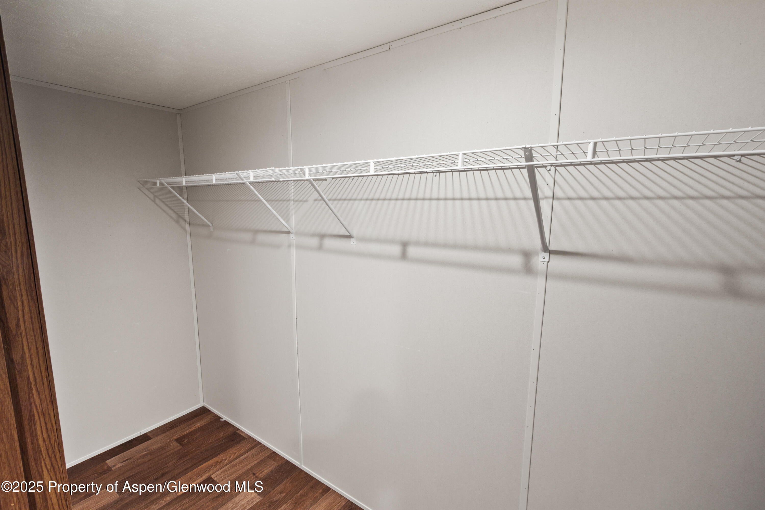 133 W Carson Circle