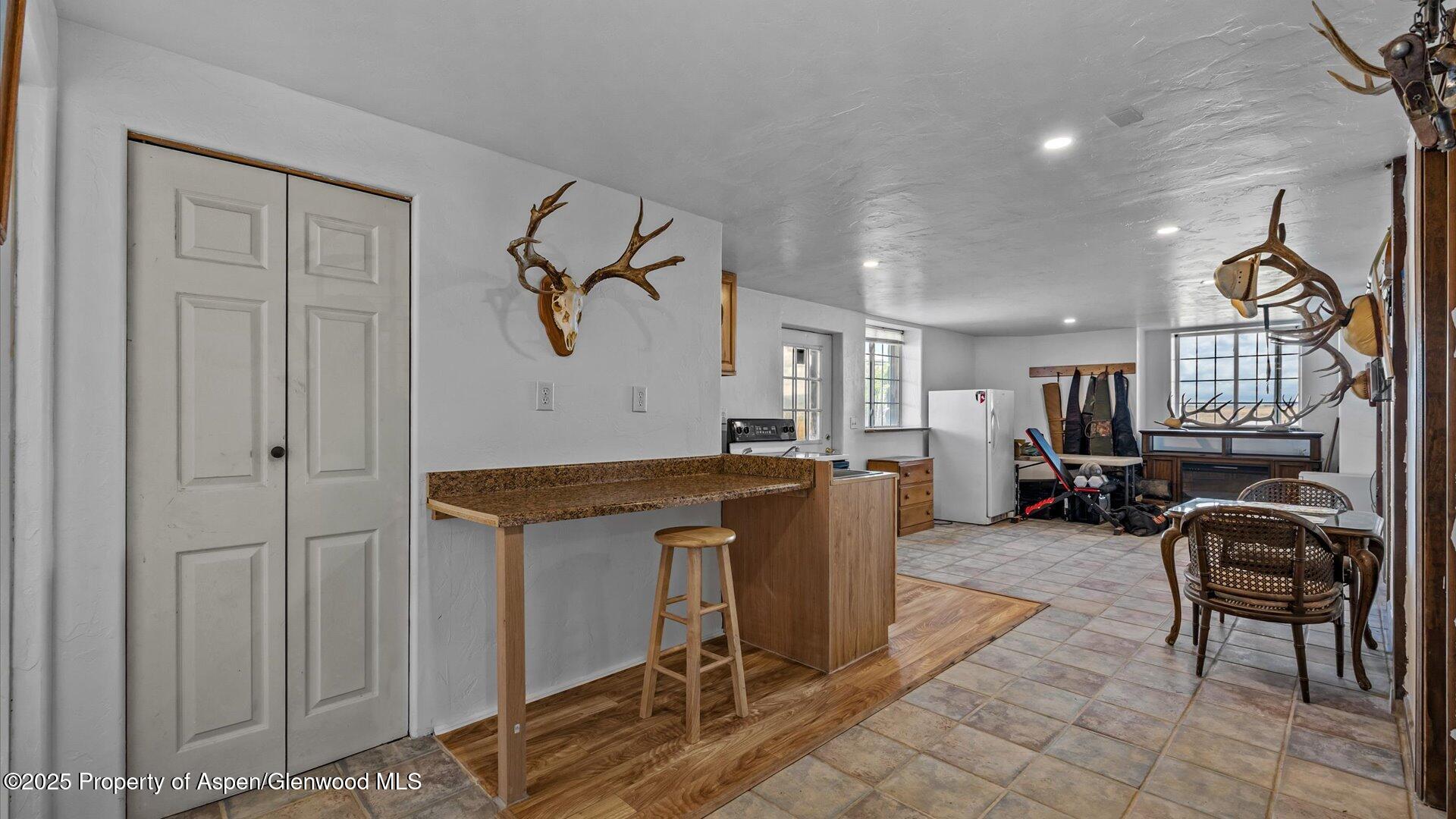 160 Mustang Mesa Trail