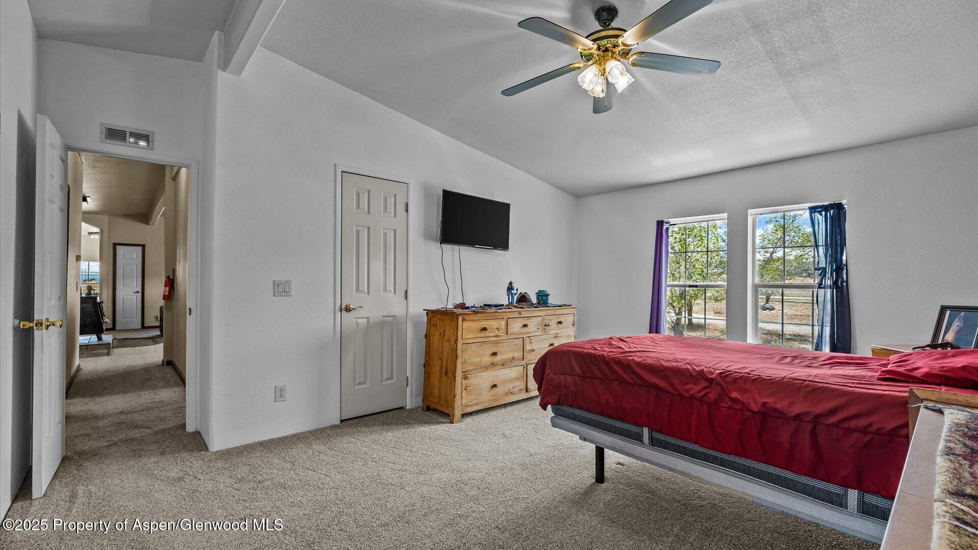 160 Mustang Mesa Trail