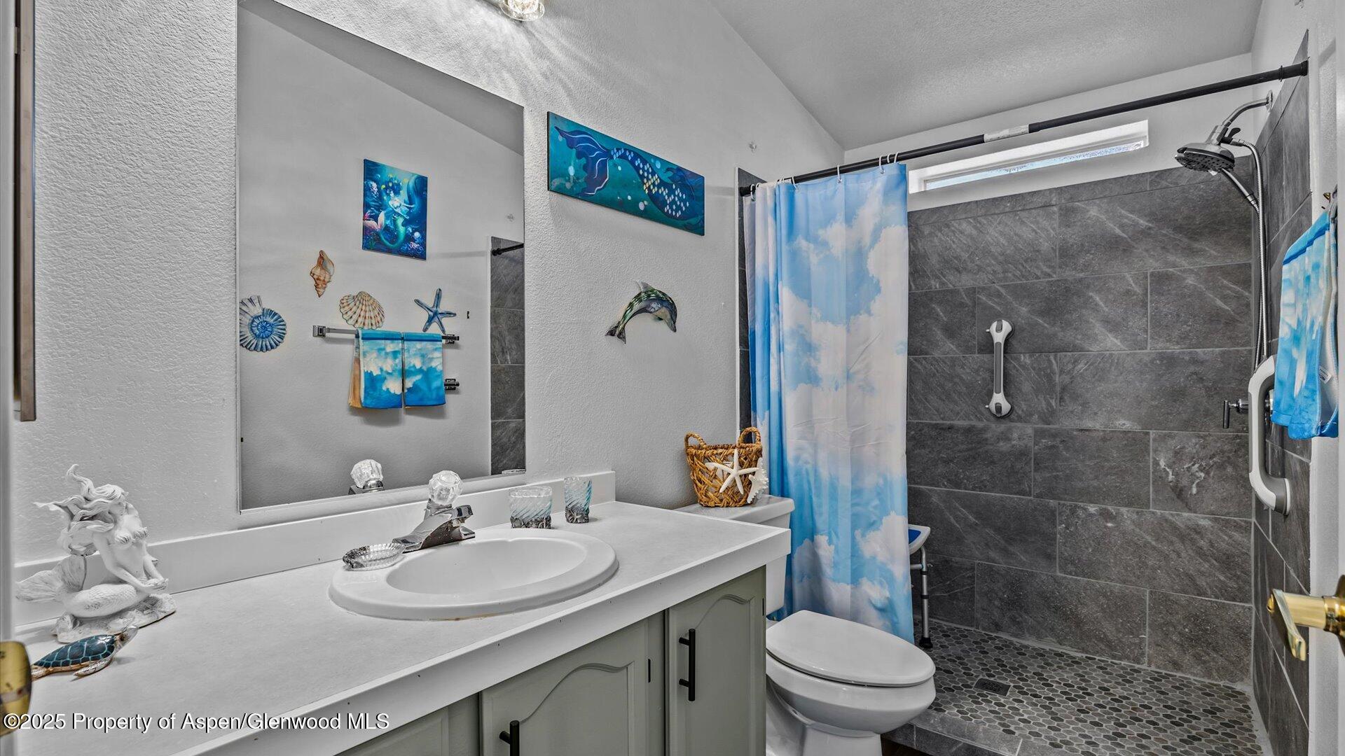 160 Mustang Mesa Trail