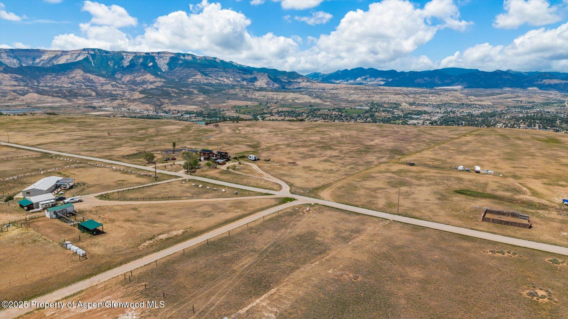 160 Mustang Mesa Trail