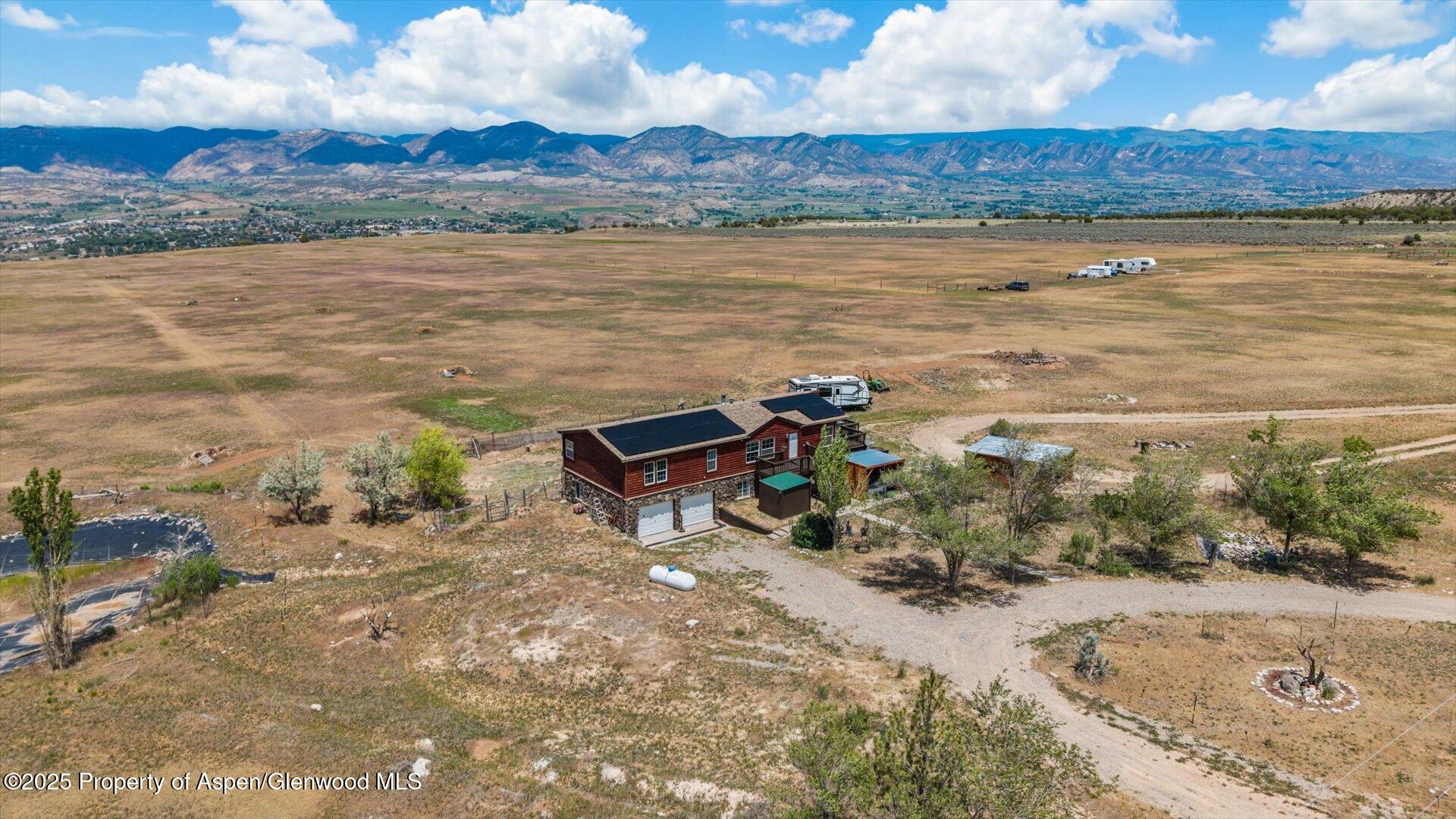 160 Mustang Mesa Trail