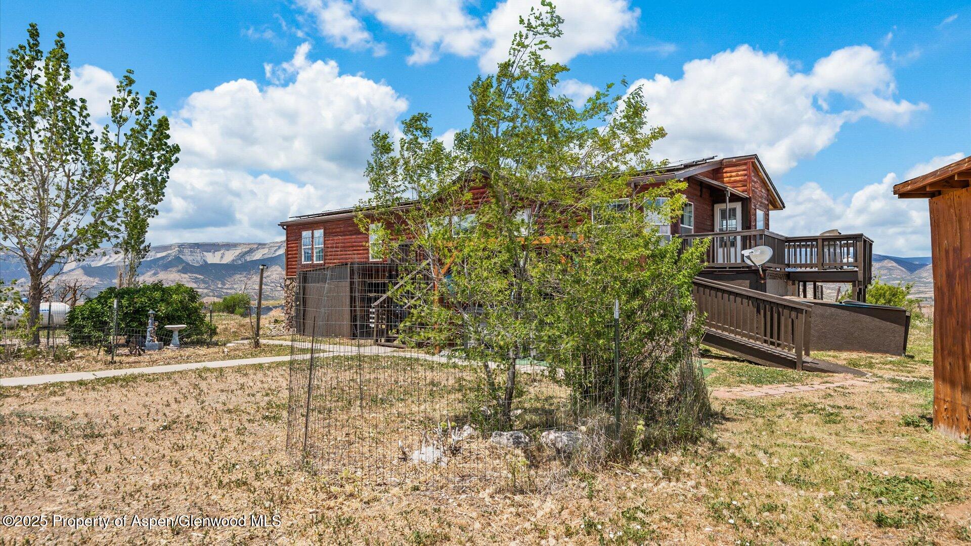 160 Mustang Mesa Trail