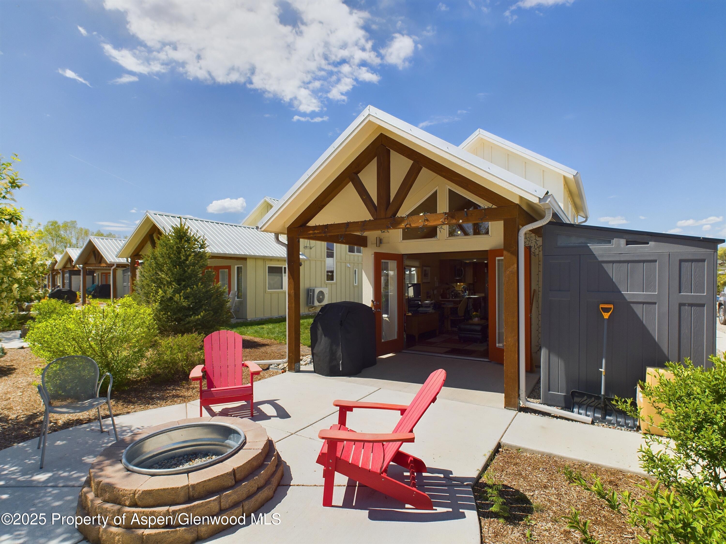 329 River Frontage Road, #4