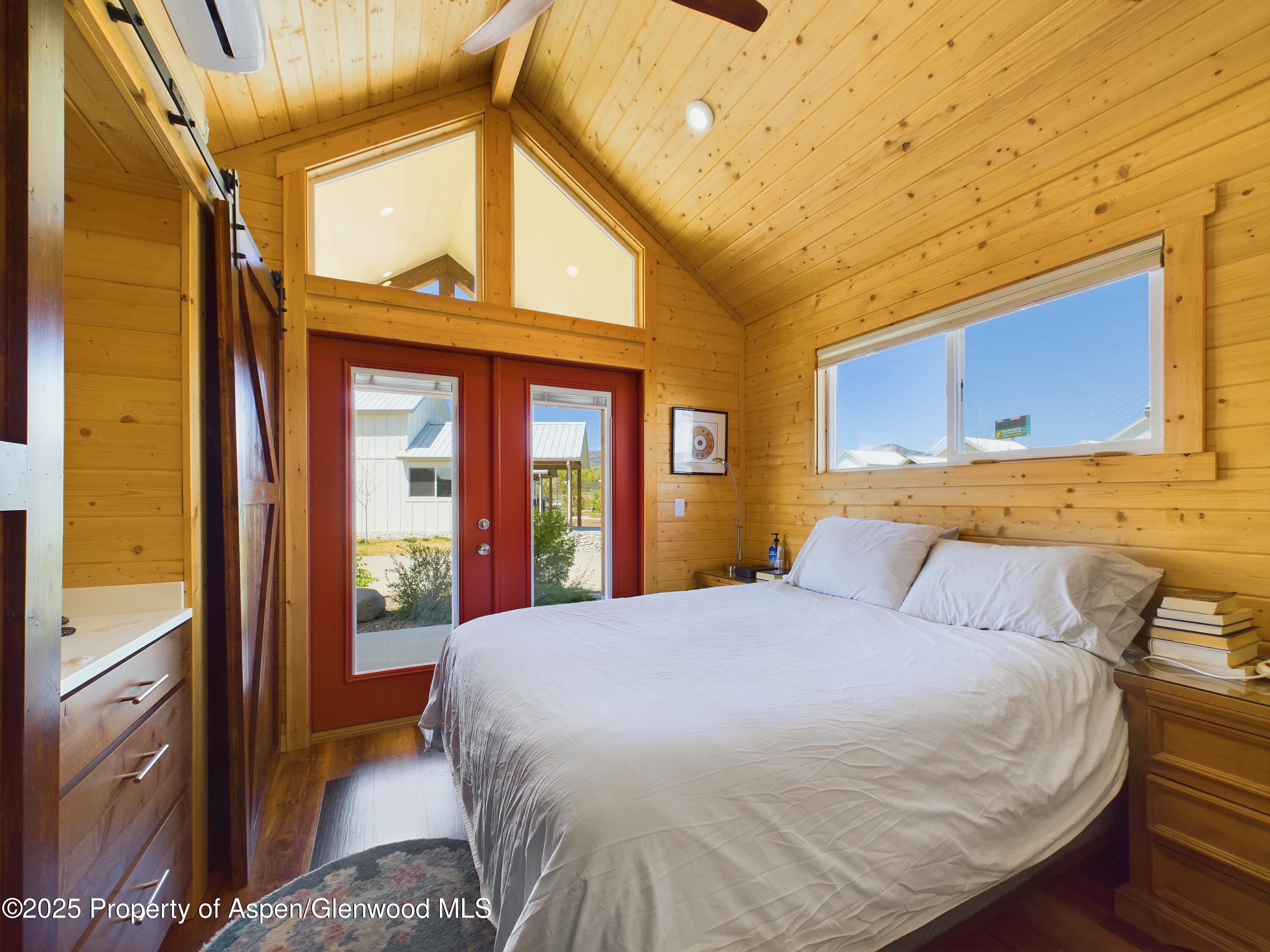 329 River Frontage Road, #4