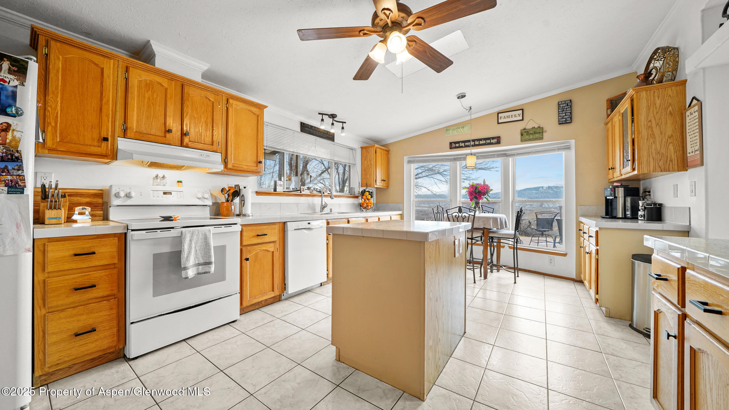 161 S Golden Drive