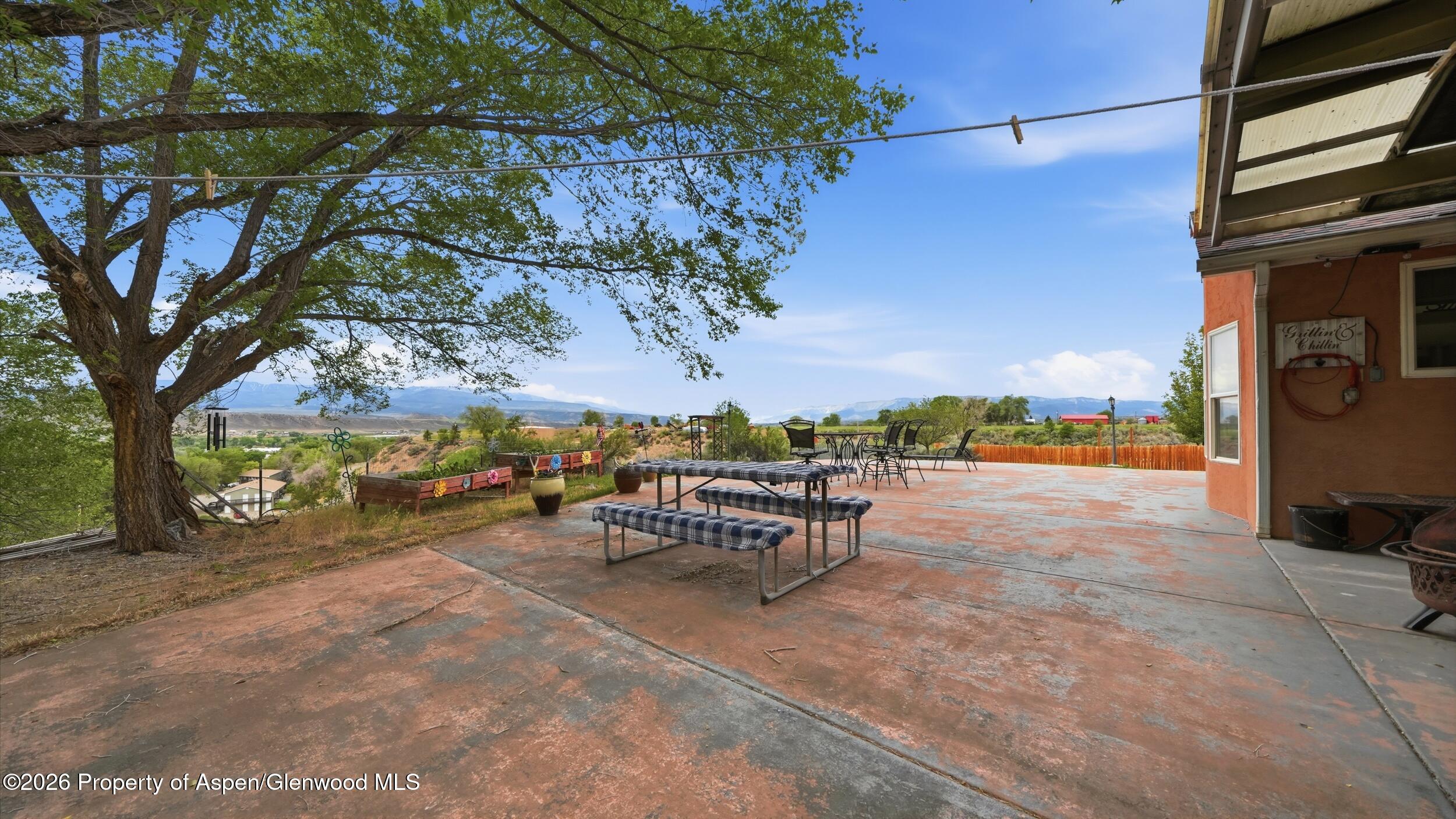161 S Golden Drive