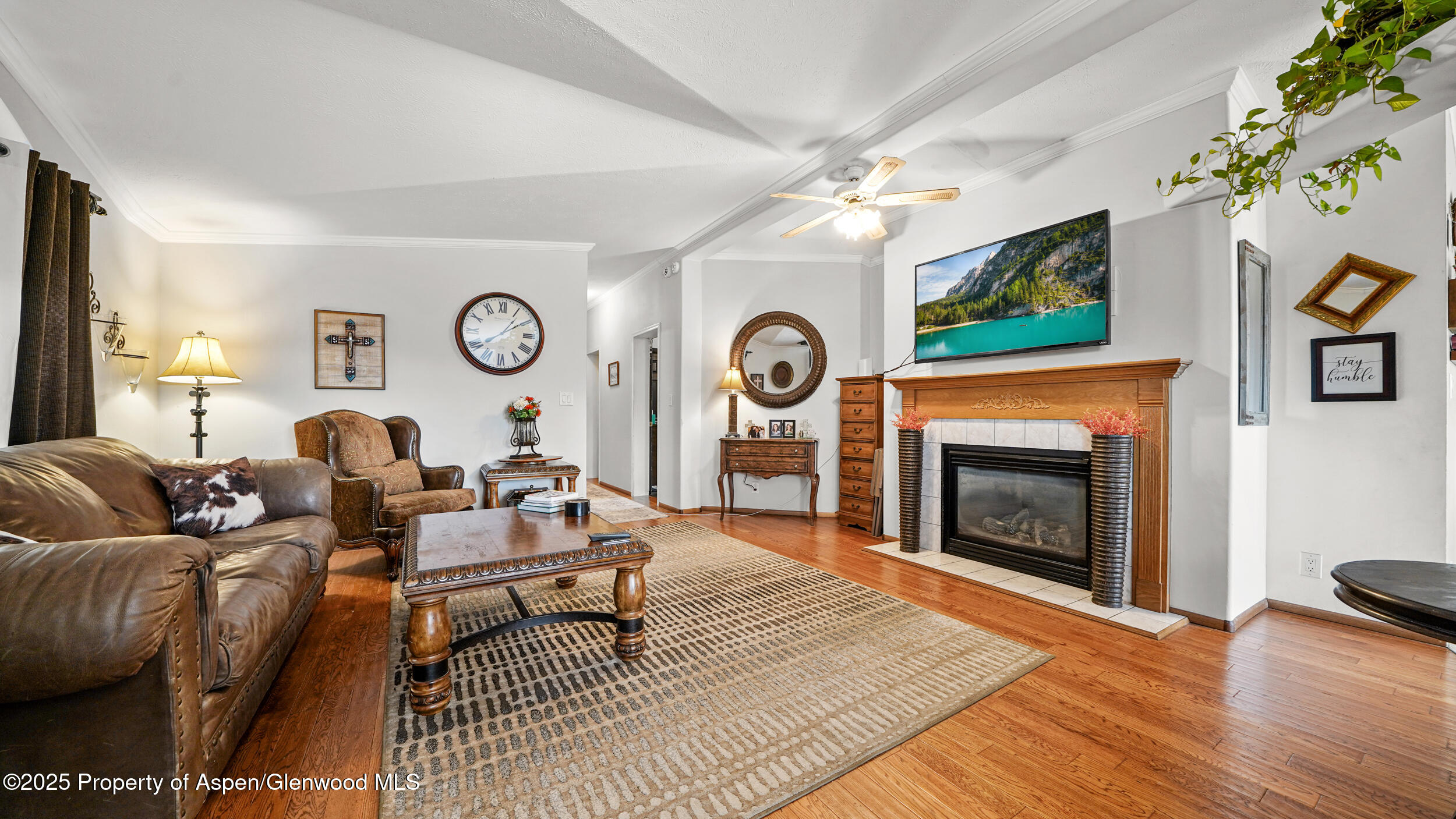 161 S Golden Drive