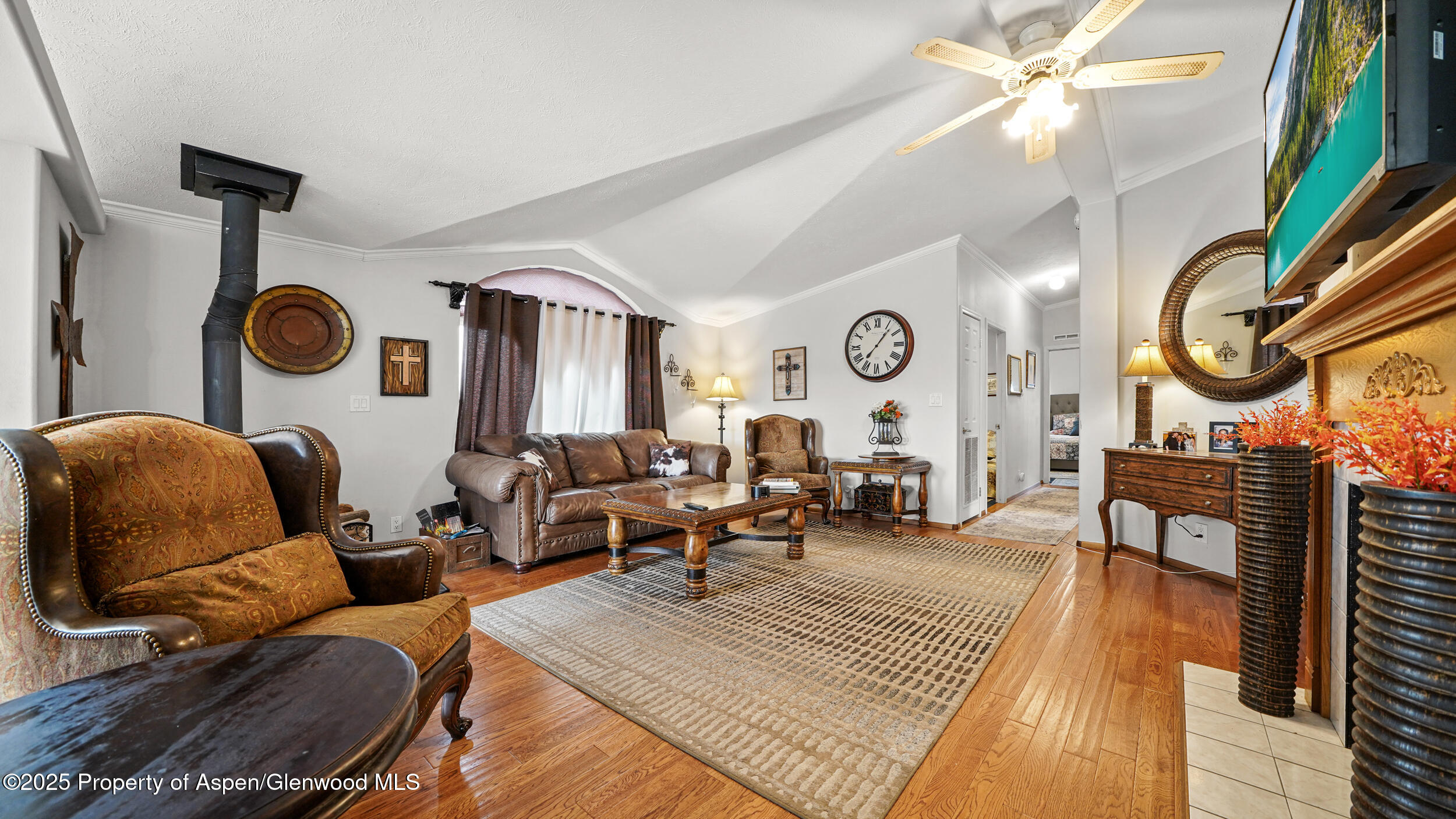161 S Golden Drive